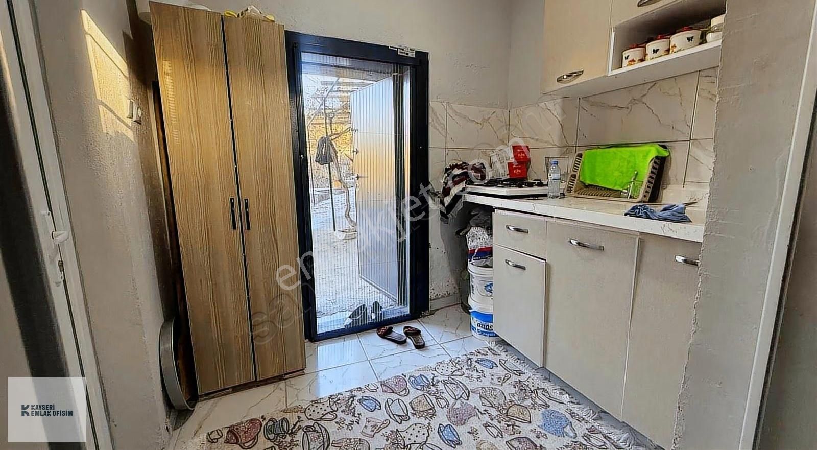 Emlak Ofisimden Hacılar Yukarı Mah. 2 Katlı Tek Tapu Evli Bağ - Görsel 19