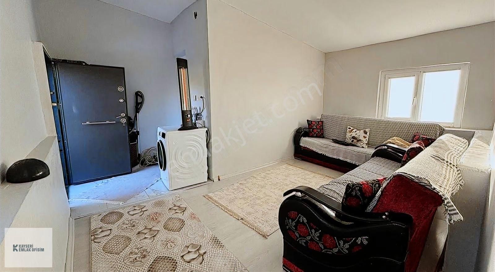 Emlak Ofisimden Hacılar Yukarı Mah. 2 Katlı Tek Tapu Evli Bağ - Görsel 9