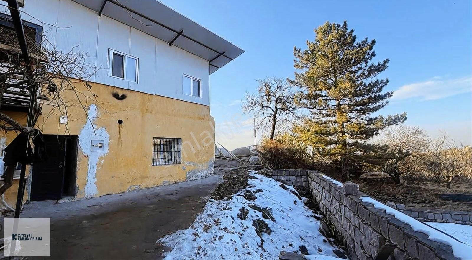 Emlak Ofisimden Hacılar Yukarı Mah. 2 Katlı Tek Tapu Evli Bağ - Görsel 16