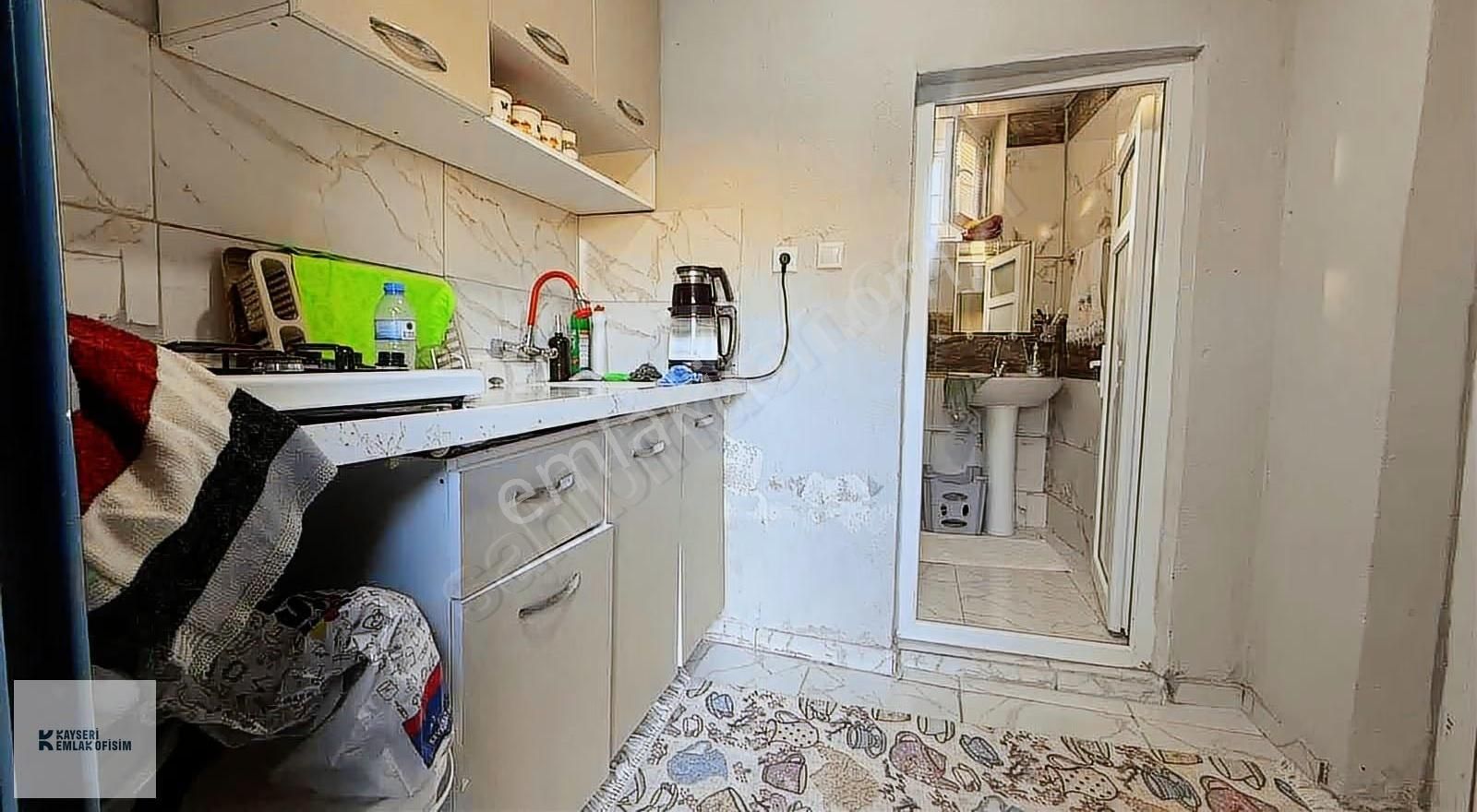 Emlak Ofisimden Hacılar Yukarı Mah. 2 Katlı Tek Tapu Evli Bağ - Görsel 18