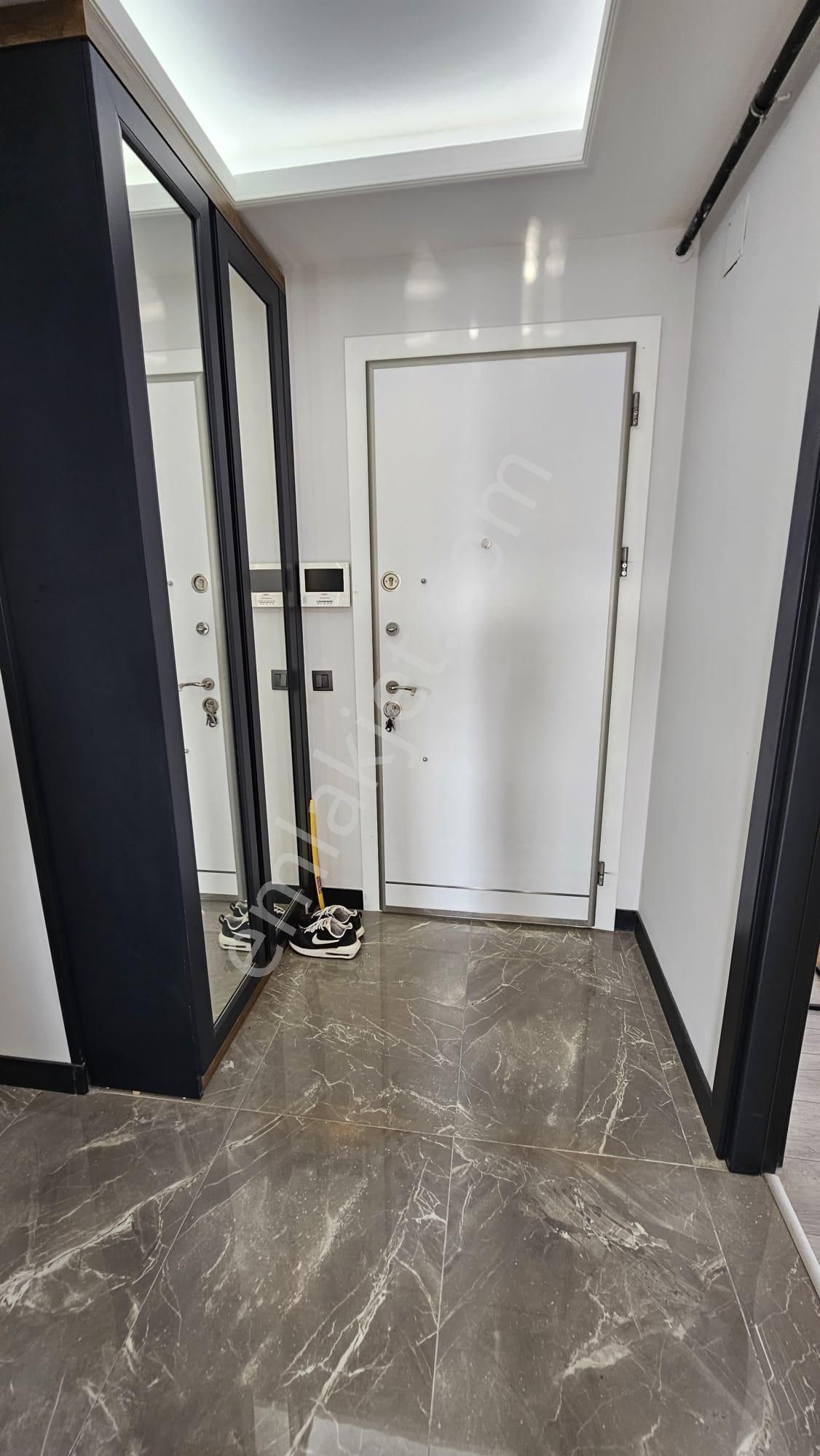 Üstünkent'ten Satılık 3+1 Bağımsız Mutfak Modern Daire - Görsel 2