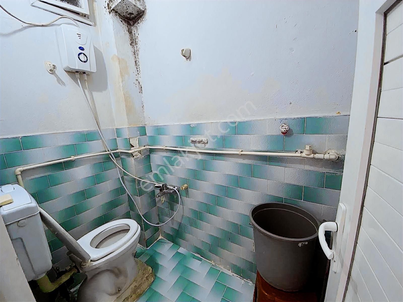 Yeşılyurt Mah 2 Katlı Bahçeli Satılık Ev Kaçmazzz Cadde Üzeri - Görsel 15