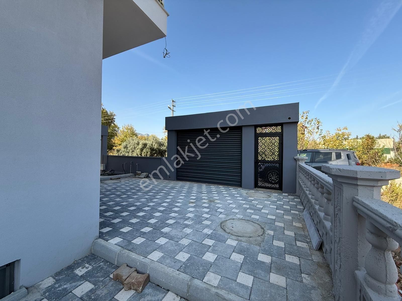 Düzlerçamında Doğanın İçinde Modern Lux 5+1 Yerden Isıtmalı - Görsel 8