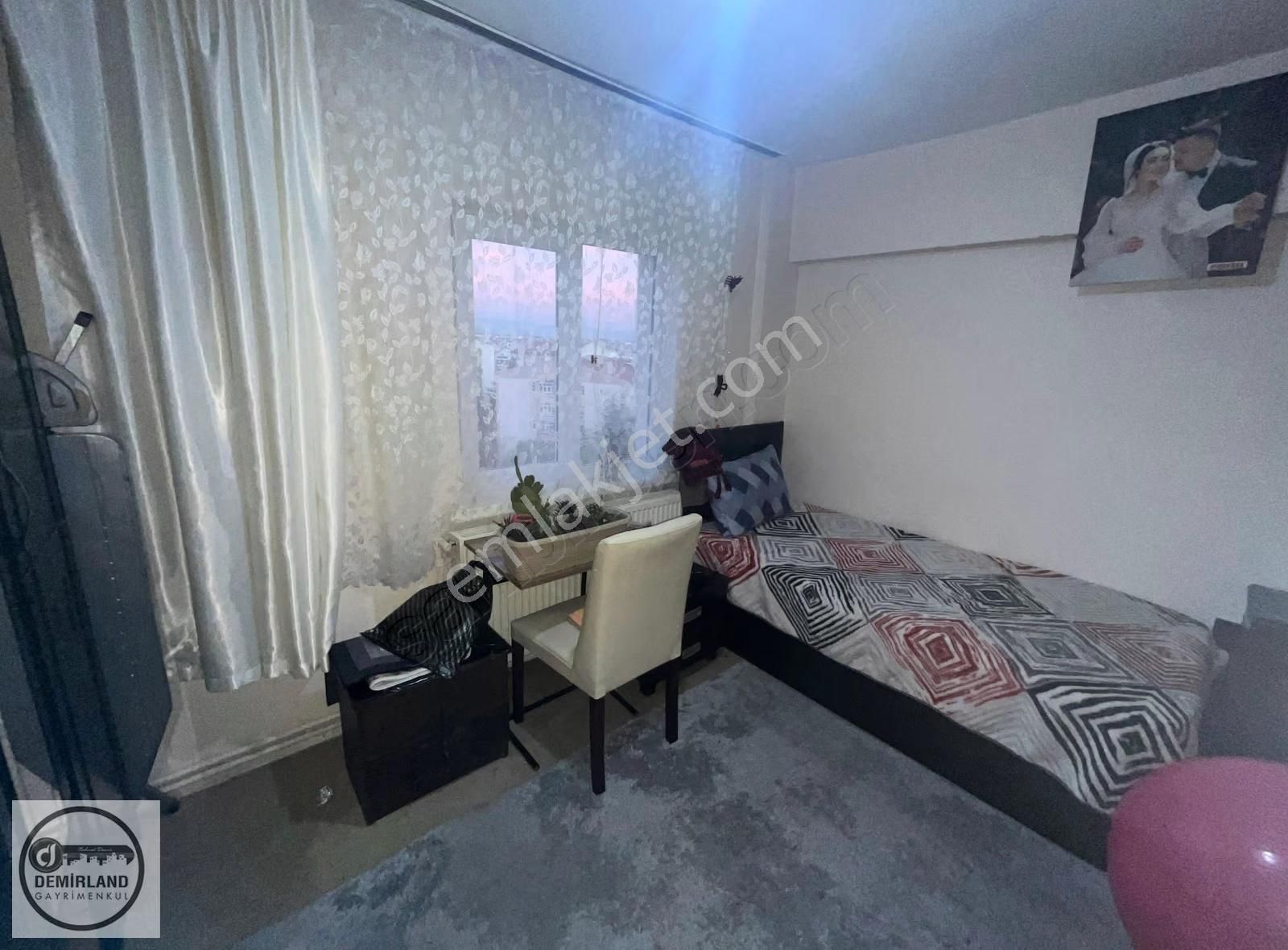 Demirland'dan Satılık 100.yıl Göçmen Evlerinde 2+1 Fırsat Daire - Görsel 8