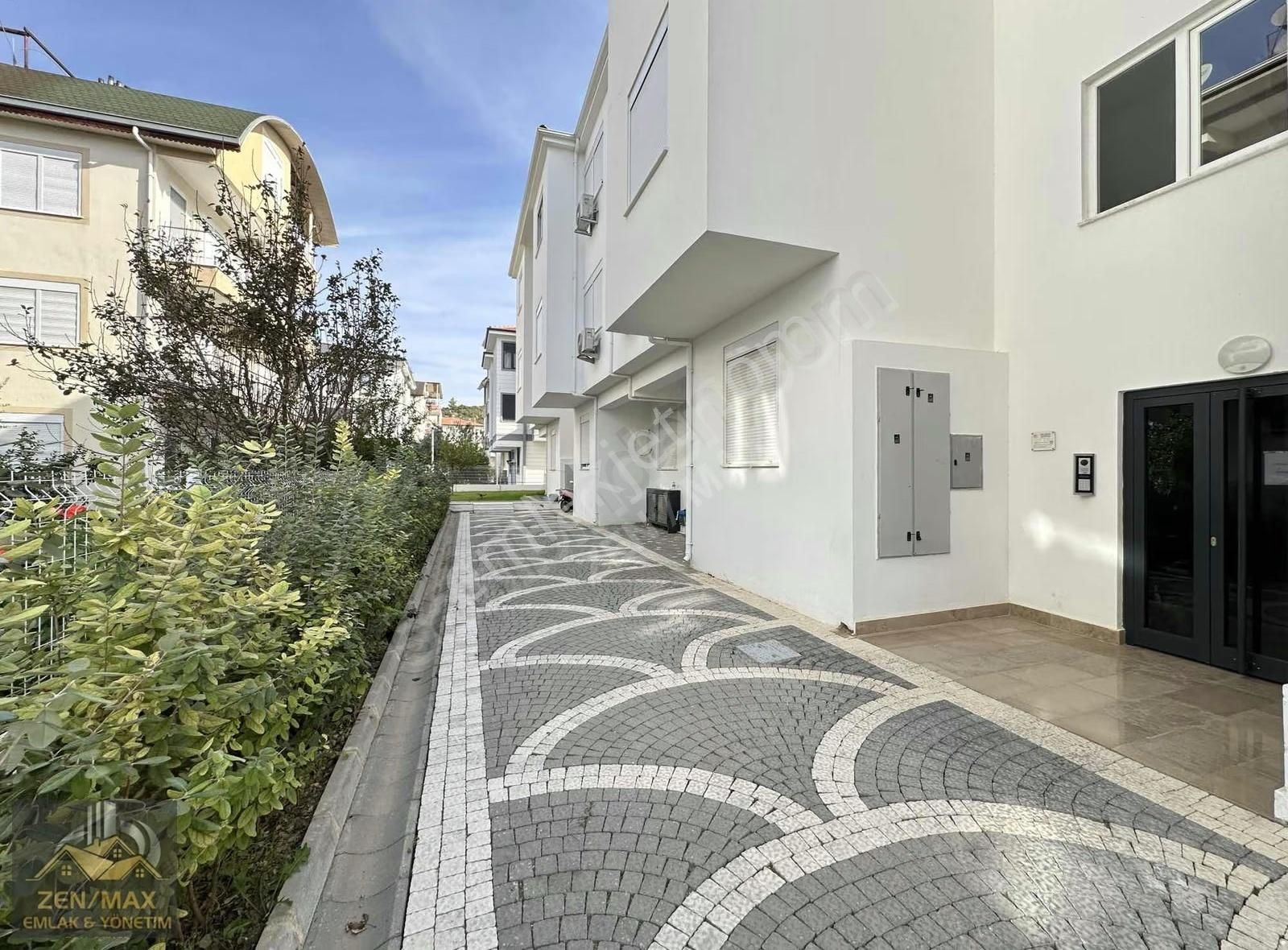 Ilıcada Park Yanı Havuzlu Bahçeli Balkonlu 2+1 Eşyalı Daire - Görsel 20