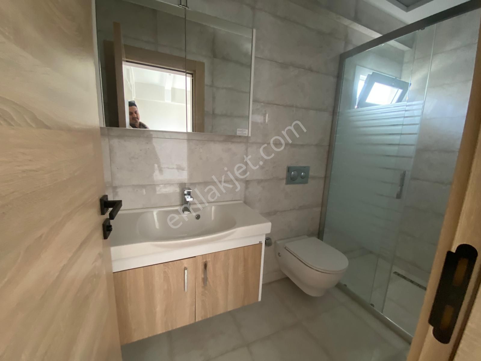 Havuzlu Ve Güvenlikli Sitede 4+1 Tek Müstakil Villa - Görsel 17