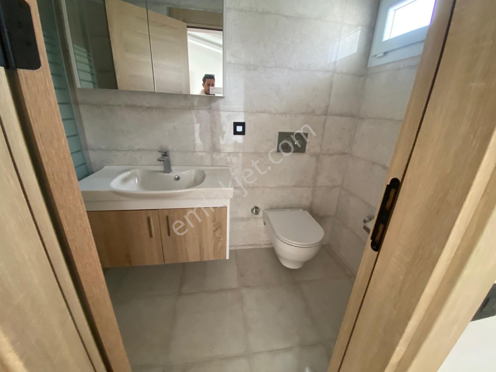 Havuzlu Ve Güvenlikli Sitede 4+1 Tek Müstakil Villa - Görsel 16