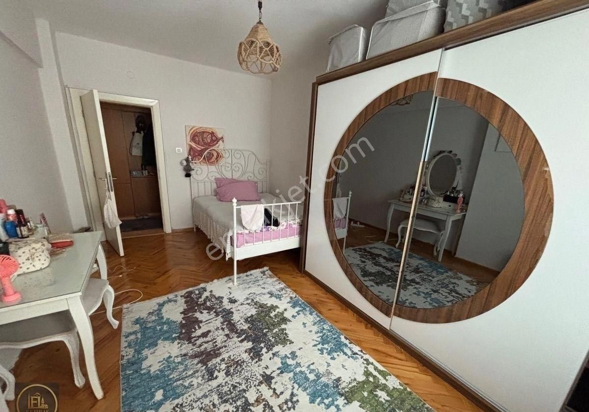 F-l Emlaktan Bulgurlu Sitede 3+1 4.kat Ful Eşyalı Aile-bekar-öğrenci - Görsel 14