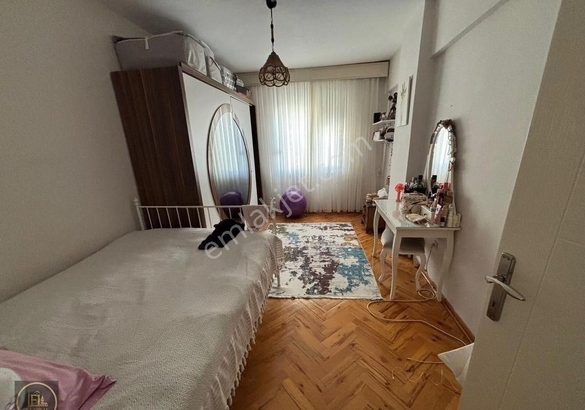 F-l Emlaktan Bulgurlu Sitede 3+1 4.kat Ful Eşyalı Aile-bekar-öğrenci - Görsel 10