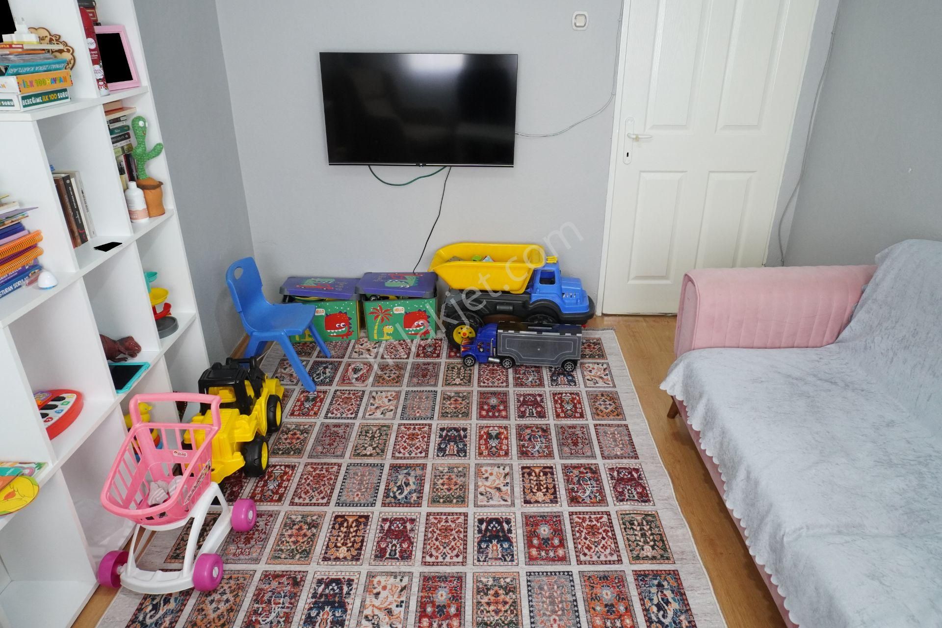 Yakakent Satılık 3+1 Doğalgazlı+balkonlu+asansörlü Çiğli Serkan - Görsel 15