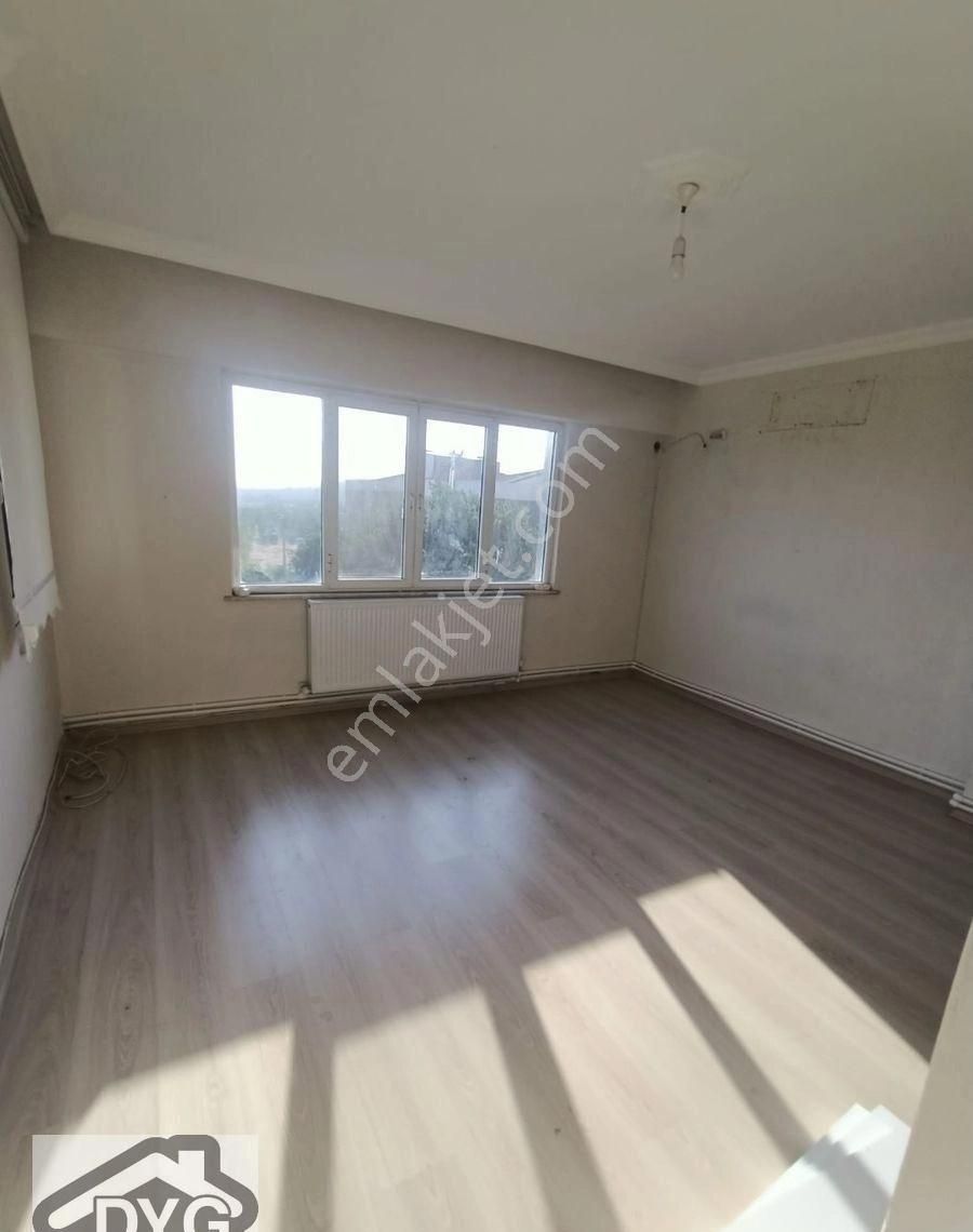 Satılık 2+1 Doğalgazlı Daire - Görsel 17