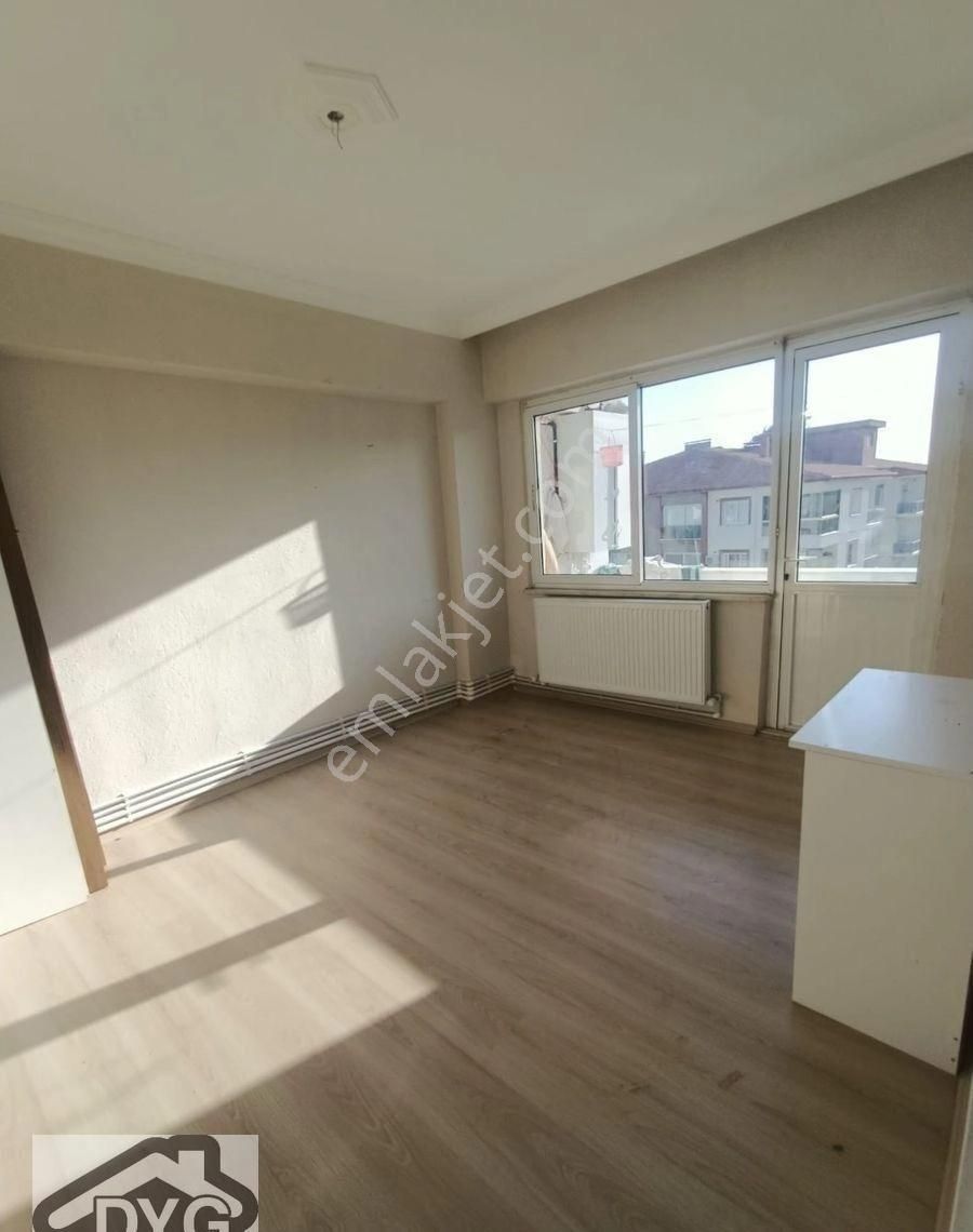 Satılık 2+1 Doğalgazlı Daire - Görsel 14