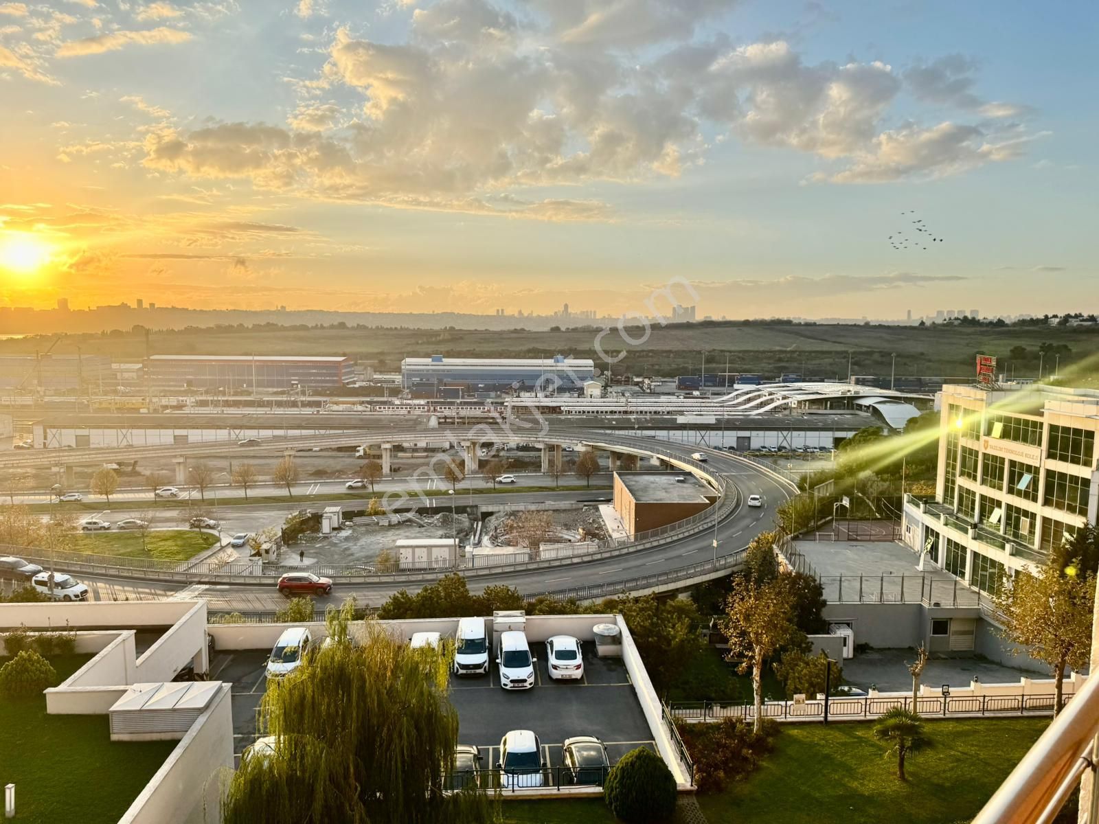 Pegaas'tan Divan Residance De Göl Manzaralı 2+1 Kiralık Daire - Görsel 18