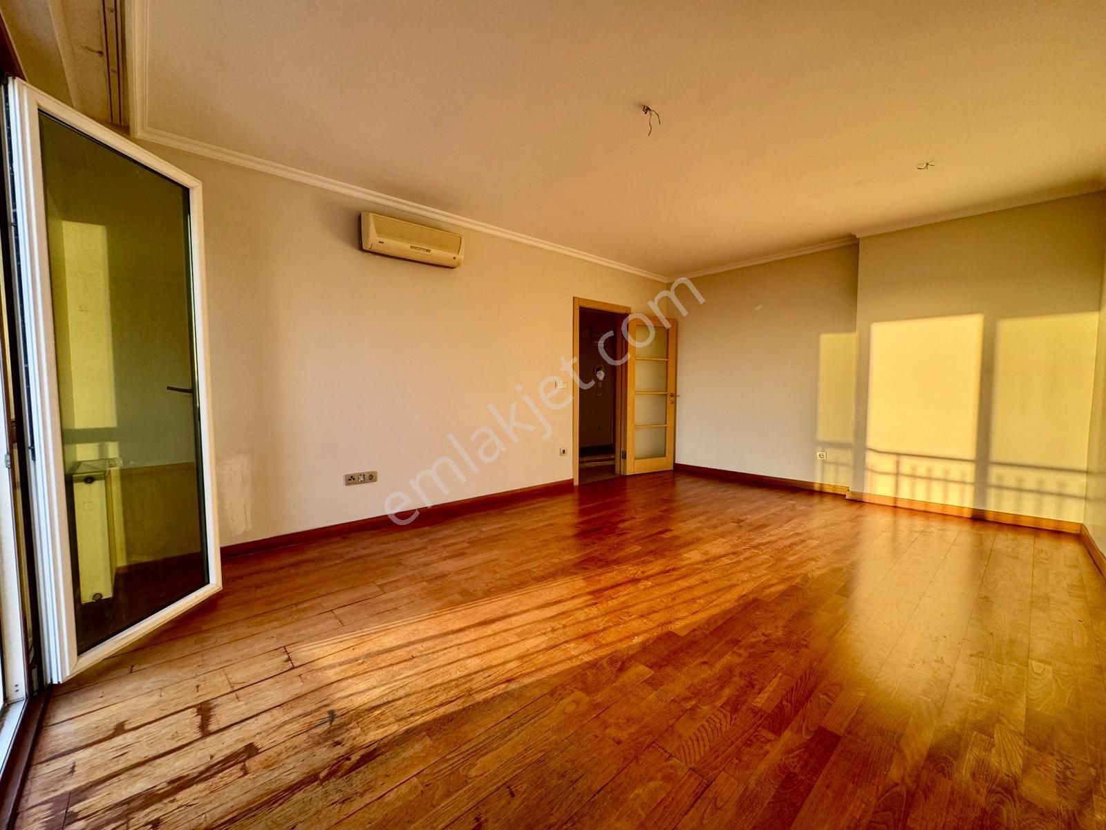 Pegaas'tan Divan Residance De Göl Manzaralı 2+1 Kiralık Daire - Görsel 4