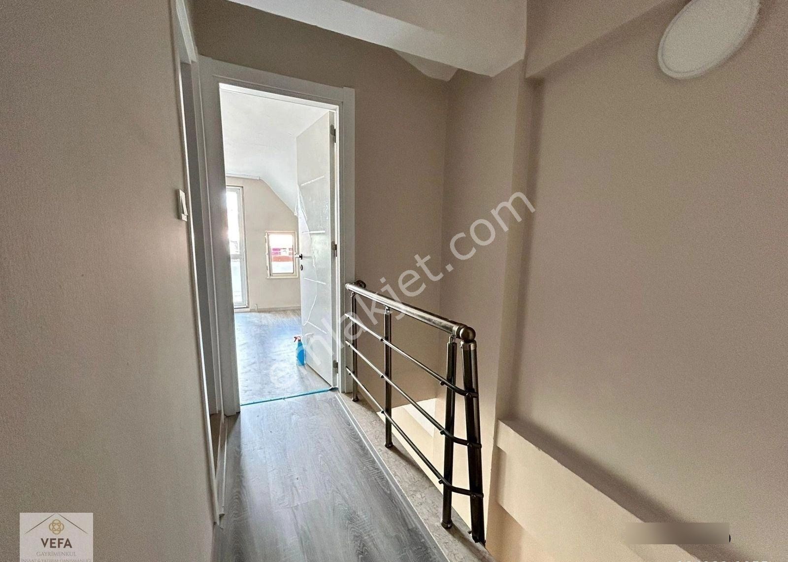 Marmaris Sevgi Yolunda 2+1 Tadilatlı Kiralık Daire - Görsel 5