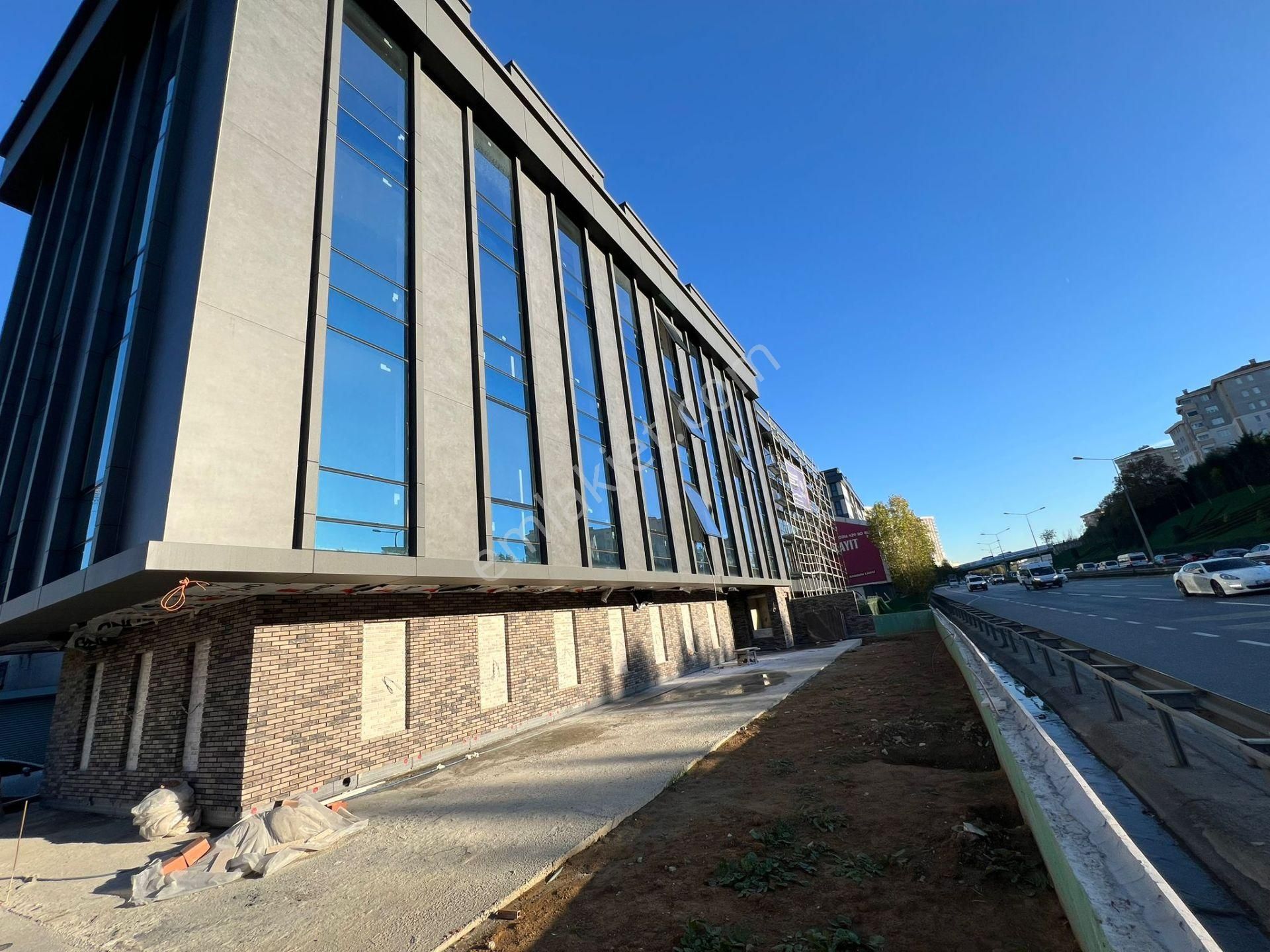 Şile Otoyolu Cepheli! Çekmeköy Mithatpaşa’da 200 M² Prestijli Kiralık Ofis - Görsel 12