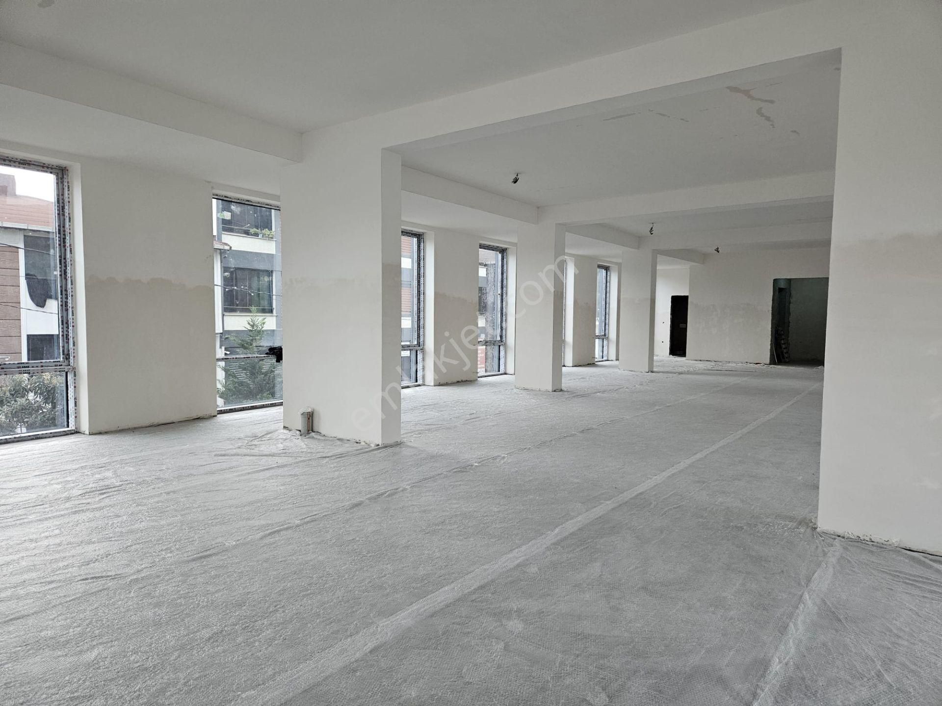 Şile Otoyolu Cepheli! Çekmeköy Mithatpaşa’da 200 M² Prestijli Kiralık Ofis - Görsel 20