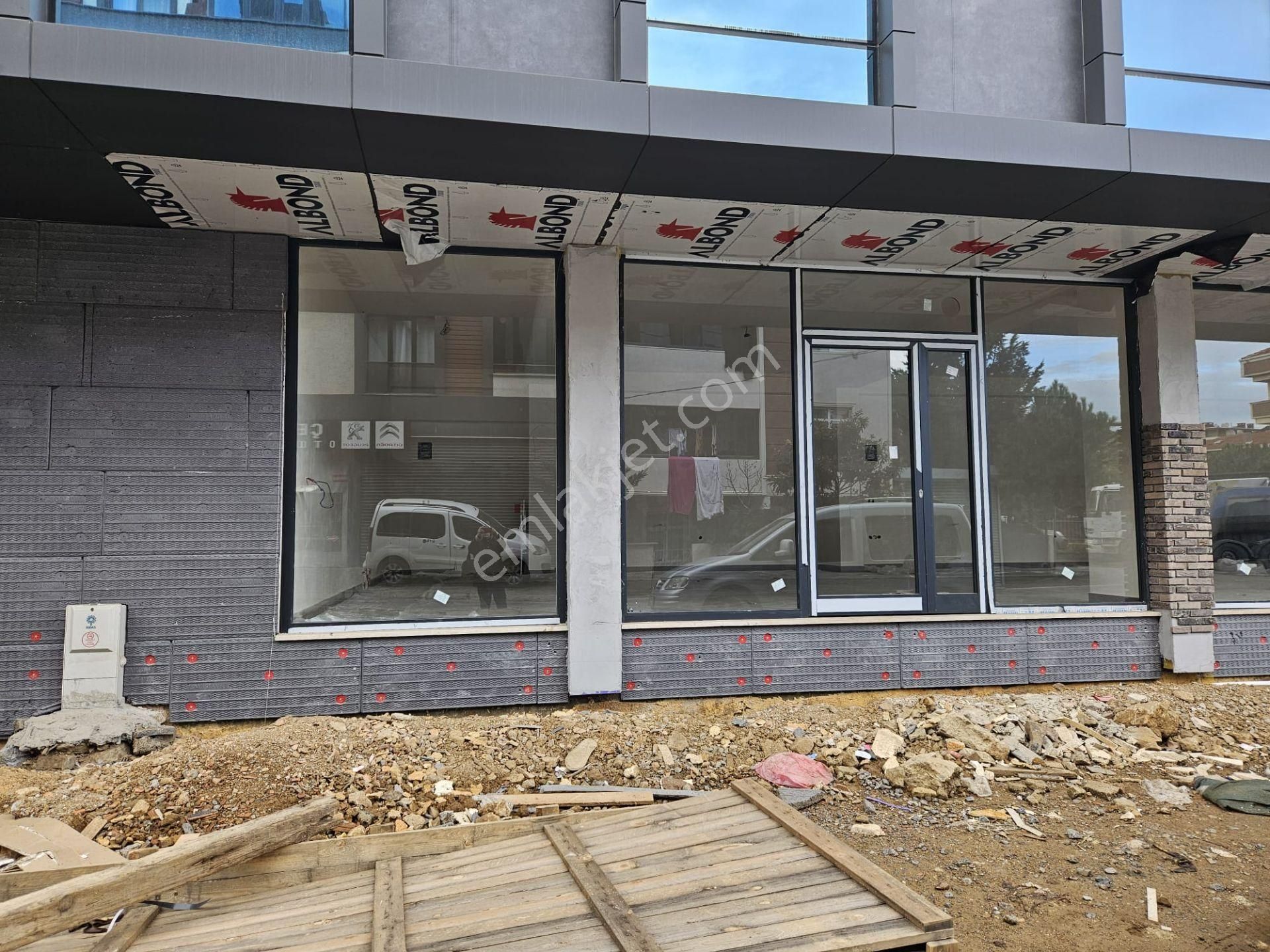 Çekmeköy'ün Değer Kazanan Bölgesi Mithatpaşa'da Kiralık Dükkan - Görsel 5