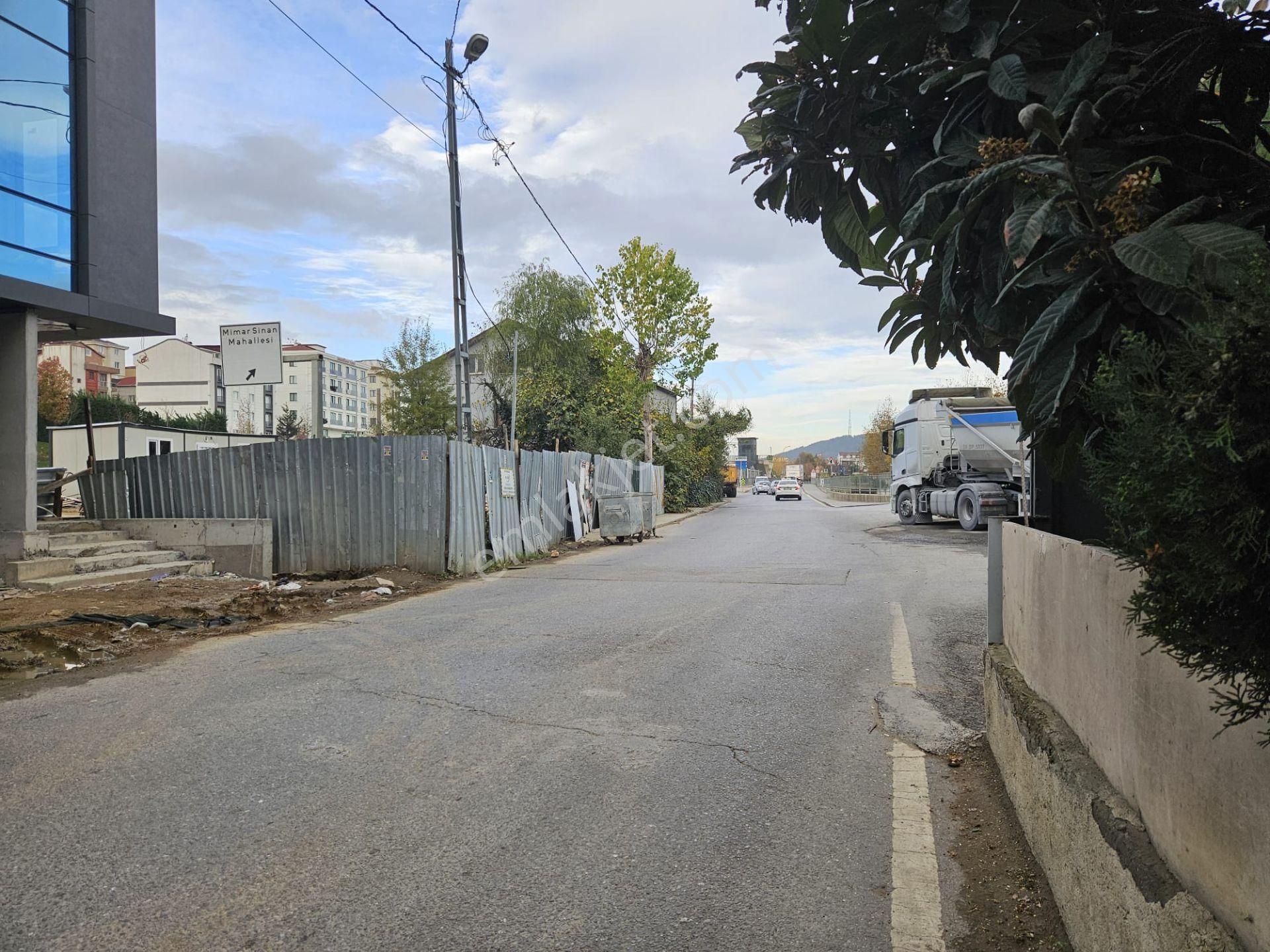 Çekmeköy'ün Değer Kazanan Bölgesi Mithatpaşa'da Kiralık Dükkan - Görsel 4