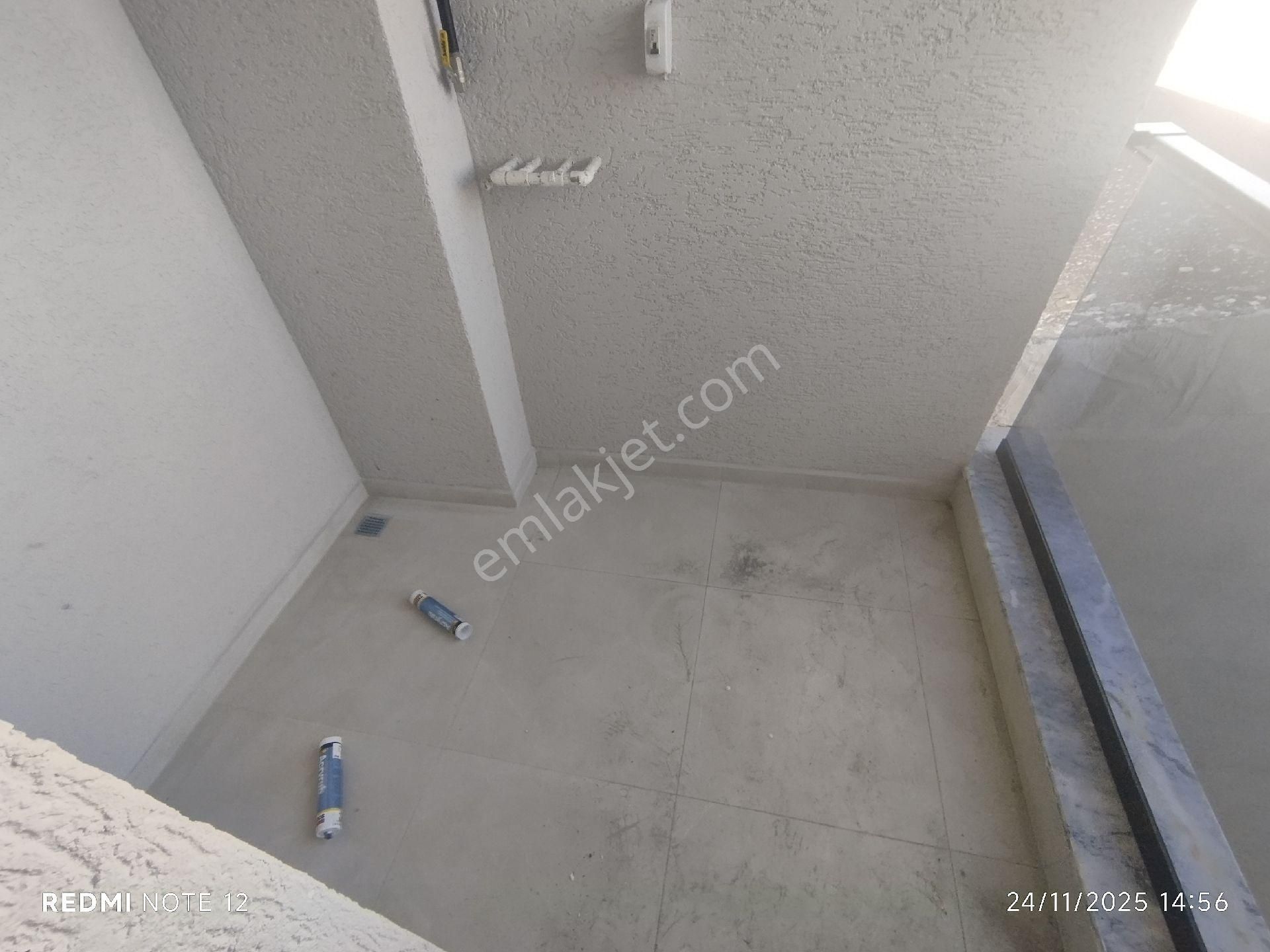 Ultra Lüx Kaliteli Malzemeli Şile Yolu Cepheli Aciiill Satılık Daire - Görsel 25