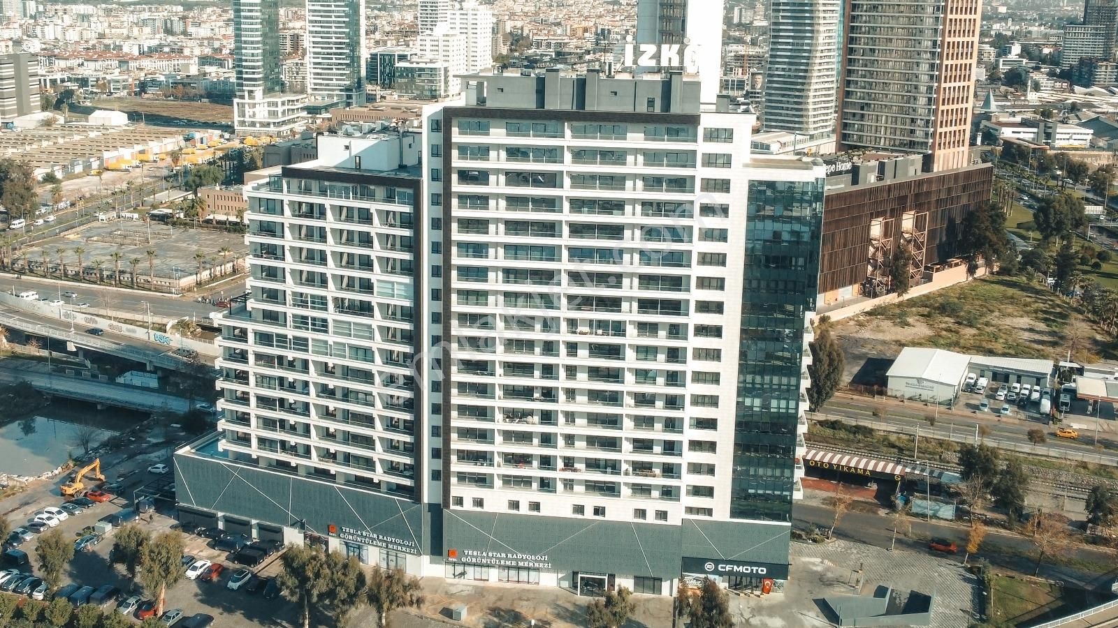 İzka-line Projesinde İzmir Körfez Manzaralı 78 M2 Ofis - Görsel 13