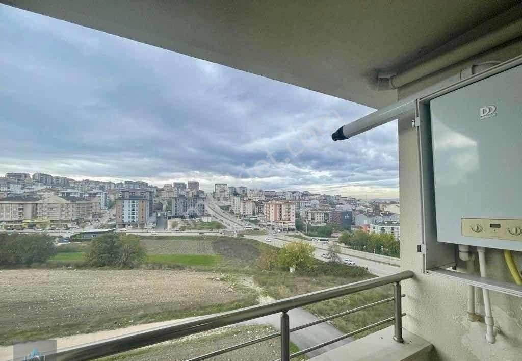Alminadan Merkezi Konumda Ayrı Mutfaklı Kiralık Daire - Görsel 2