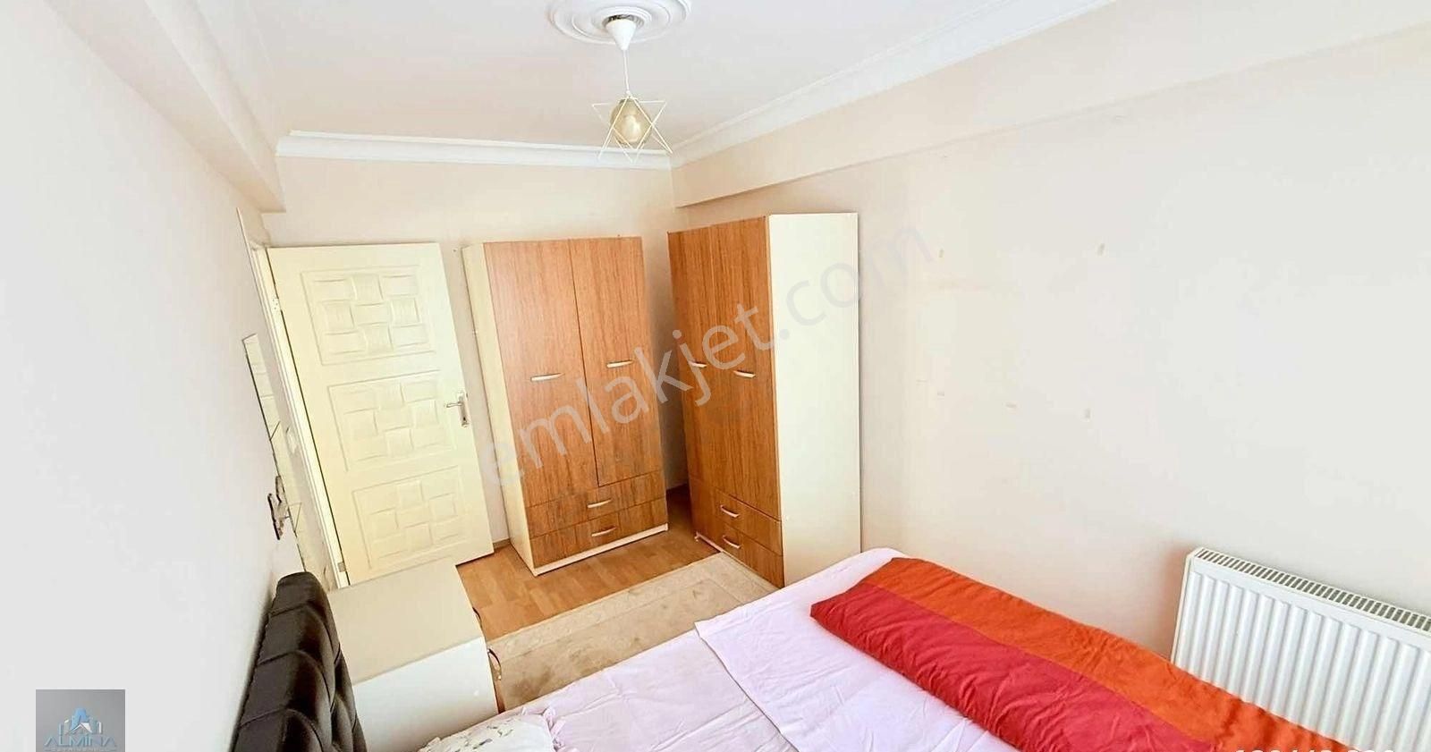 Alminadan Atatürk Cd Üzerinde Geniş M2 Kiralık Daire - Görsel 6