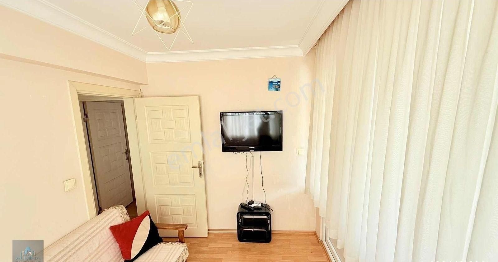 Alminadan Atatürk Cd Üzerinde Geniş M2 Kiralık Daire - Görsel 5