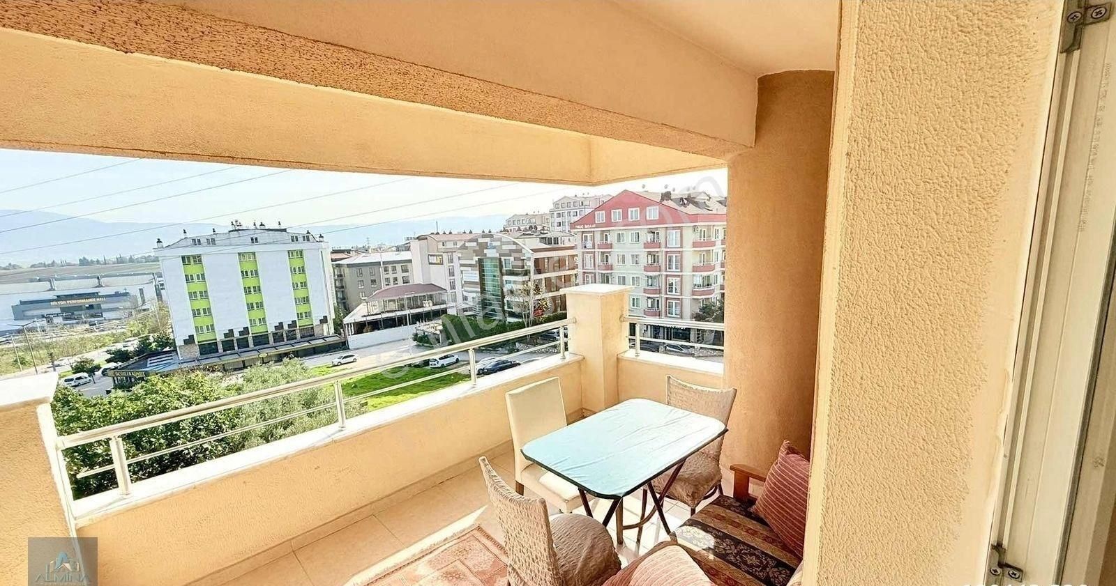 Alminadan Atatürk Cd Üzerinde Geniş M2 Kiralık Daire - Görsel 14