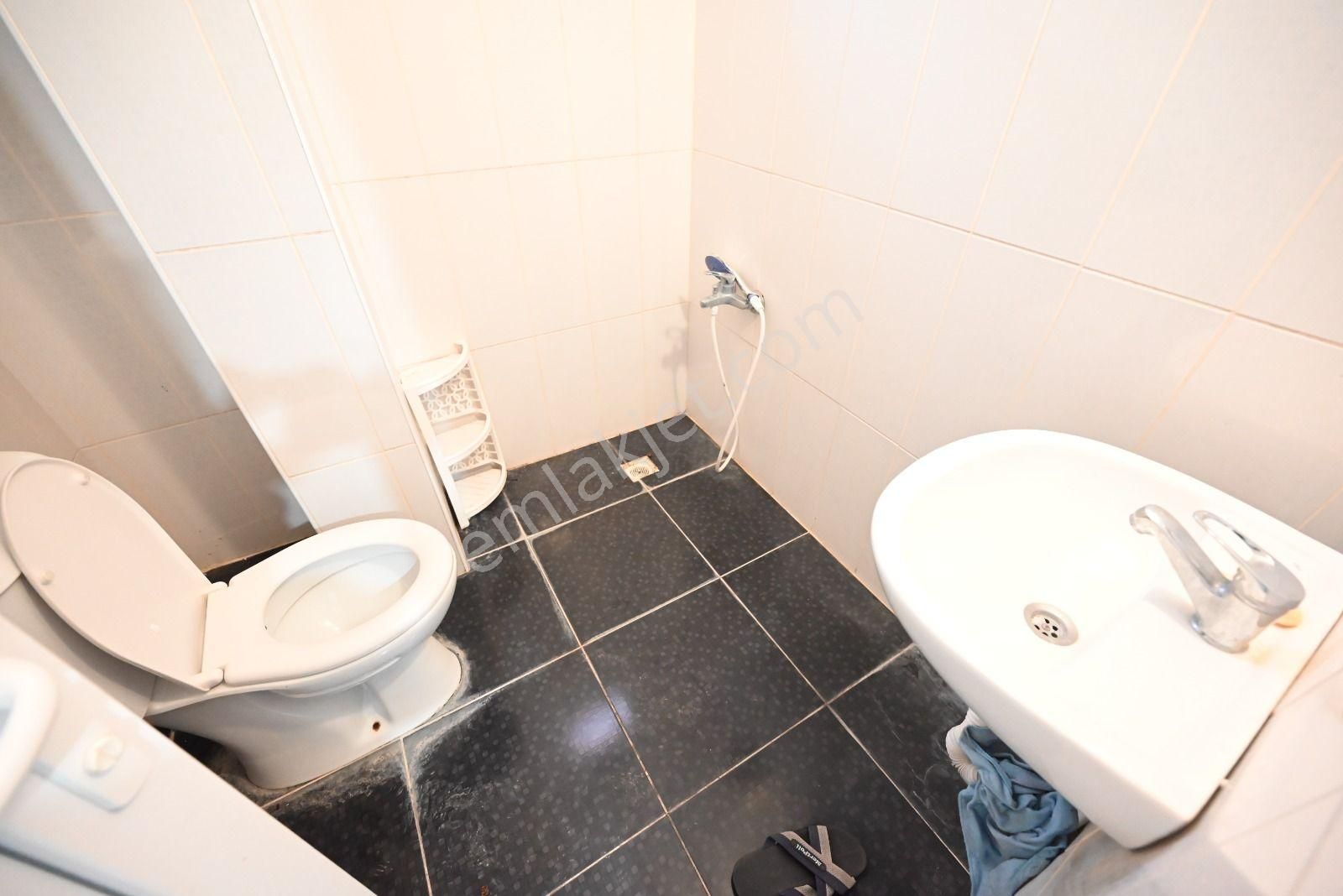 Üstünkent'ten Kiralık 1+1 Eşyalı Bağımsız Mutfak Daire - Görsel 17