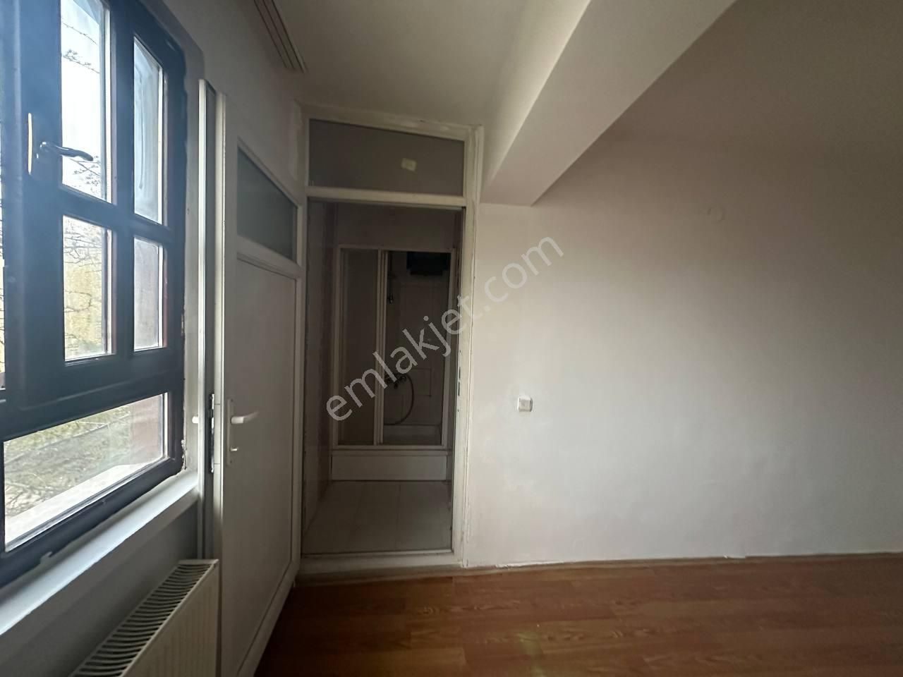 Alacaatlı Cad. 170 M², 4+1, 3 Balkonlu, Kiralık 1.kat (ara Kat) - Görsel 17