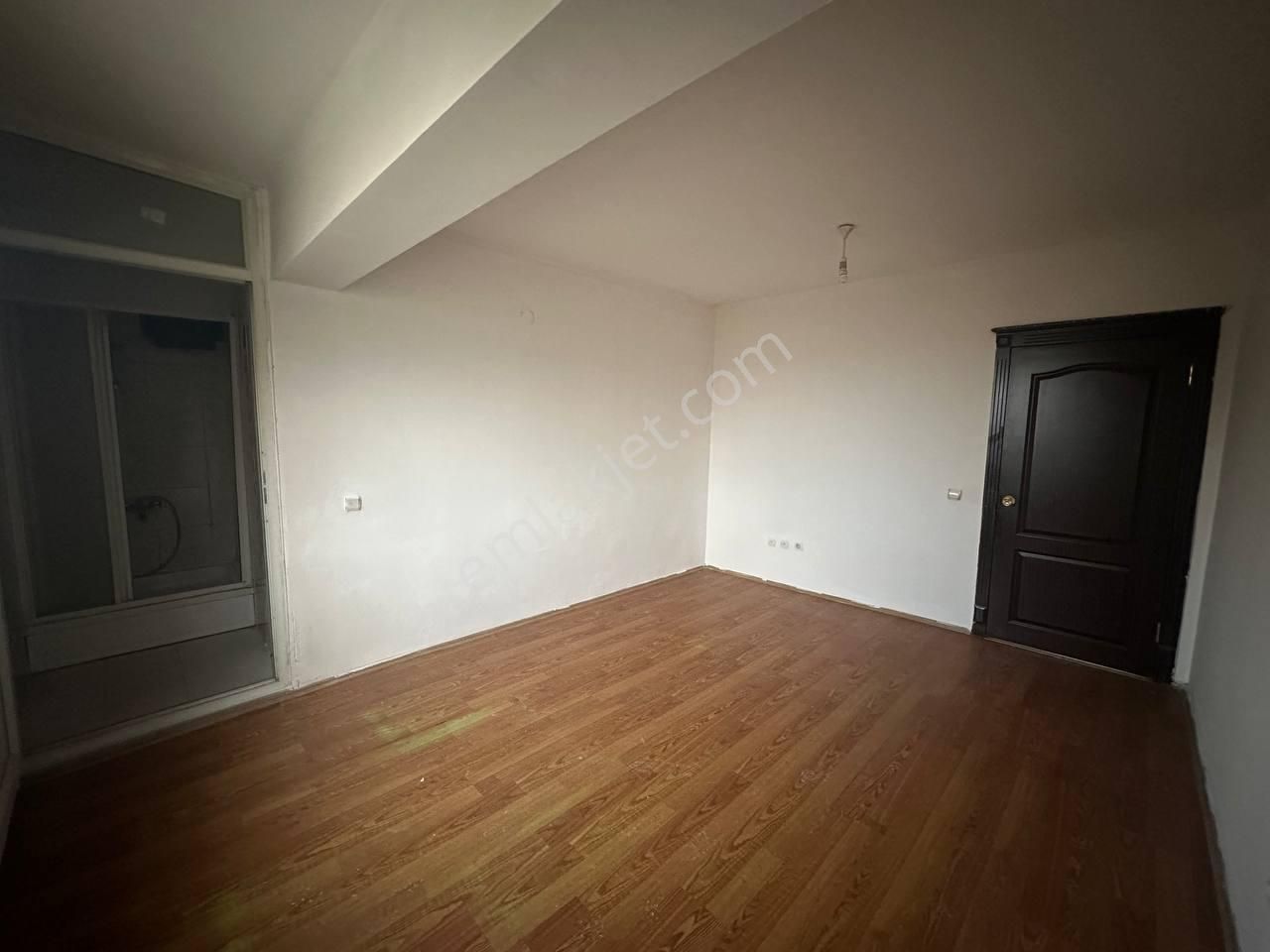 Alacaatlı Cad. 170 M², 4+1, 3 Balkonlu, Kiralık 1.kat (ara Kat) - Görsel 16