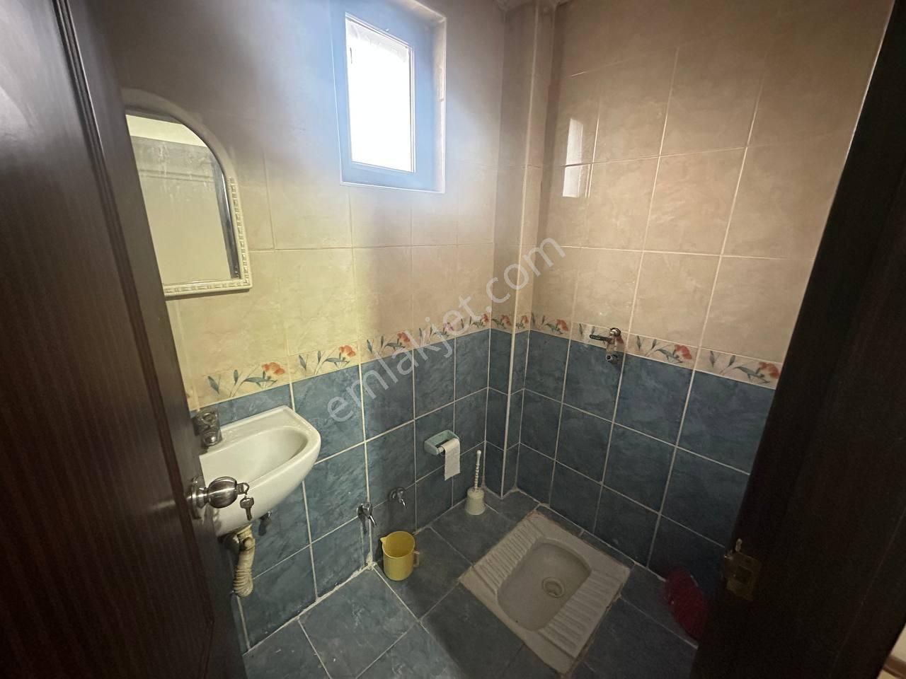 Alacaatlı Cad. 170 M², 4+1, 3 Balkonlu, Kiralık 1.kat (ara Kat) - Görsel 33