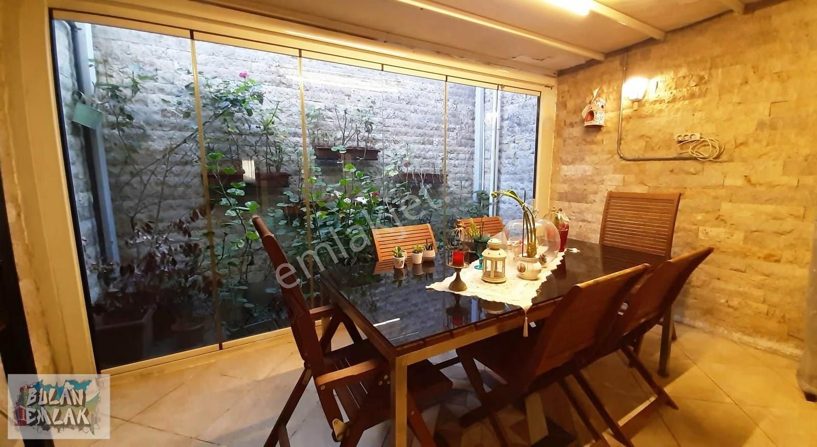 Bulan'dan Ortaköy Sırtında Boğaz Manzaralı Eşyalı 3+3 Müstakil - Görsel 10