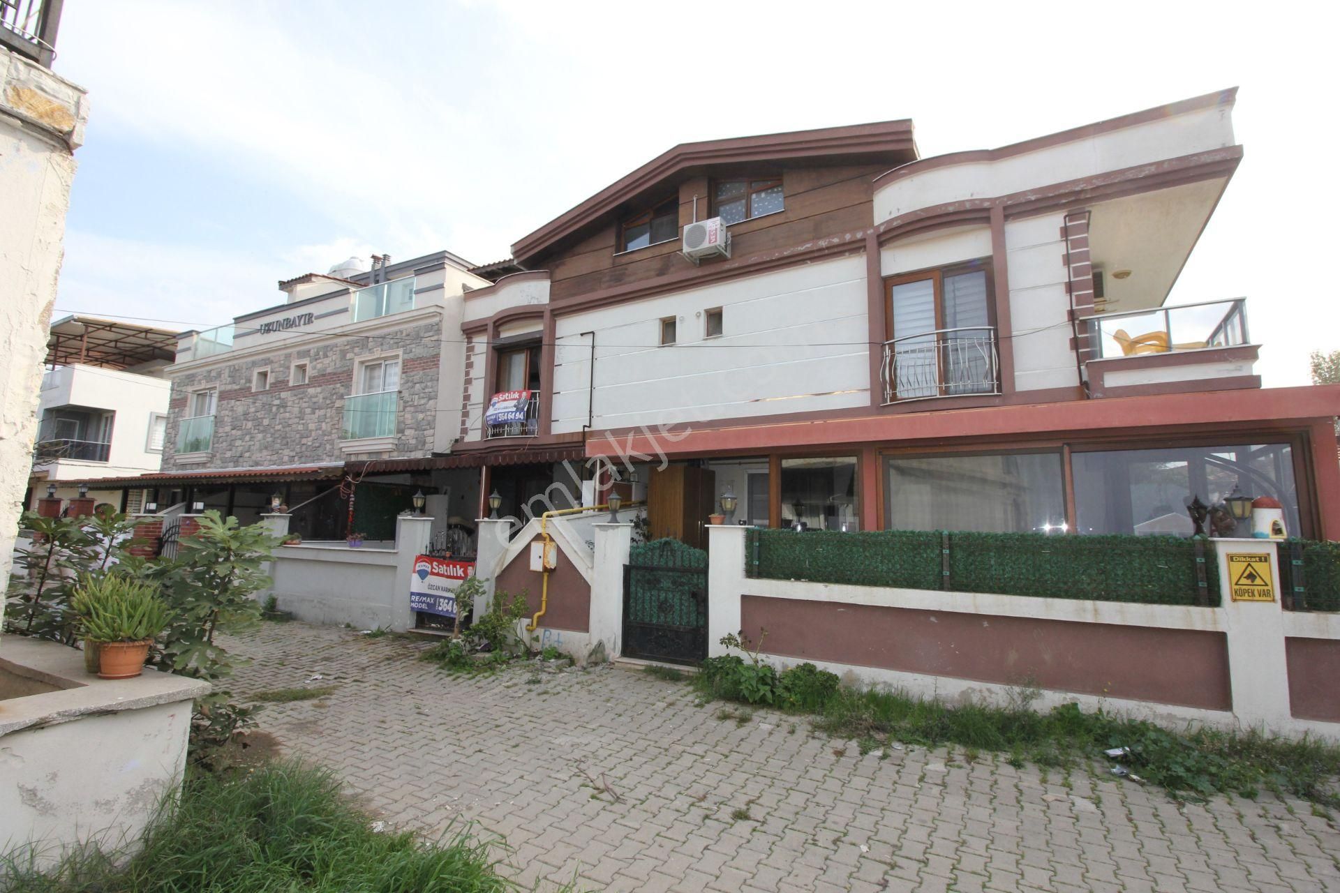 Alıağa Çakmaklı 'da Her Katında Denız Manzaralı Trıplex Doğalgazlı Satılık Yazlık - Görsel 7