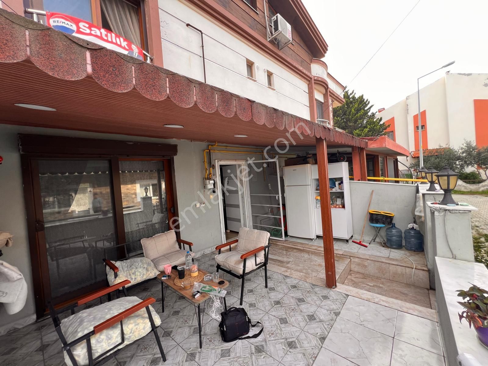Alıağa Çakmaklı 'da Her Katında Denız Manzaralı Trıplex Doğalgazlı Satılık Yazlık - Görsel 8