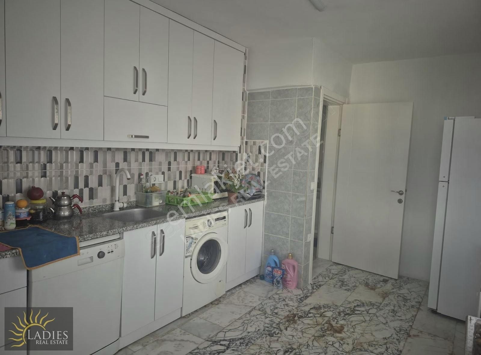 Dalaman Ege Mah.bahce Nizamli 3+1 Kapali Mutfak Daire - Görsel 3