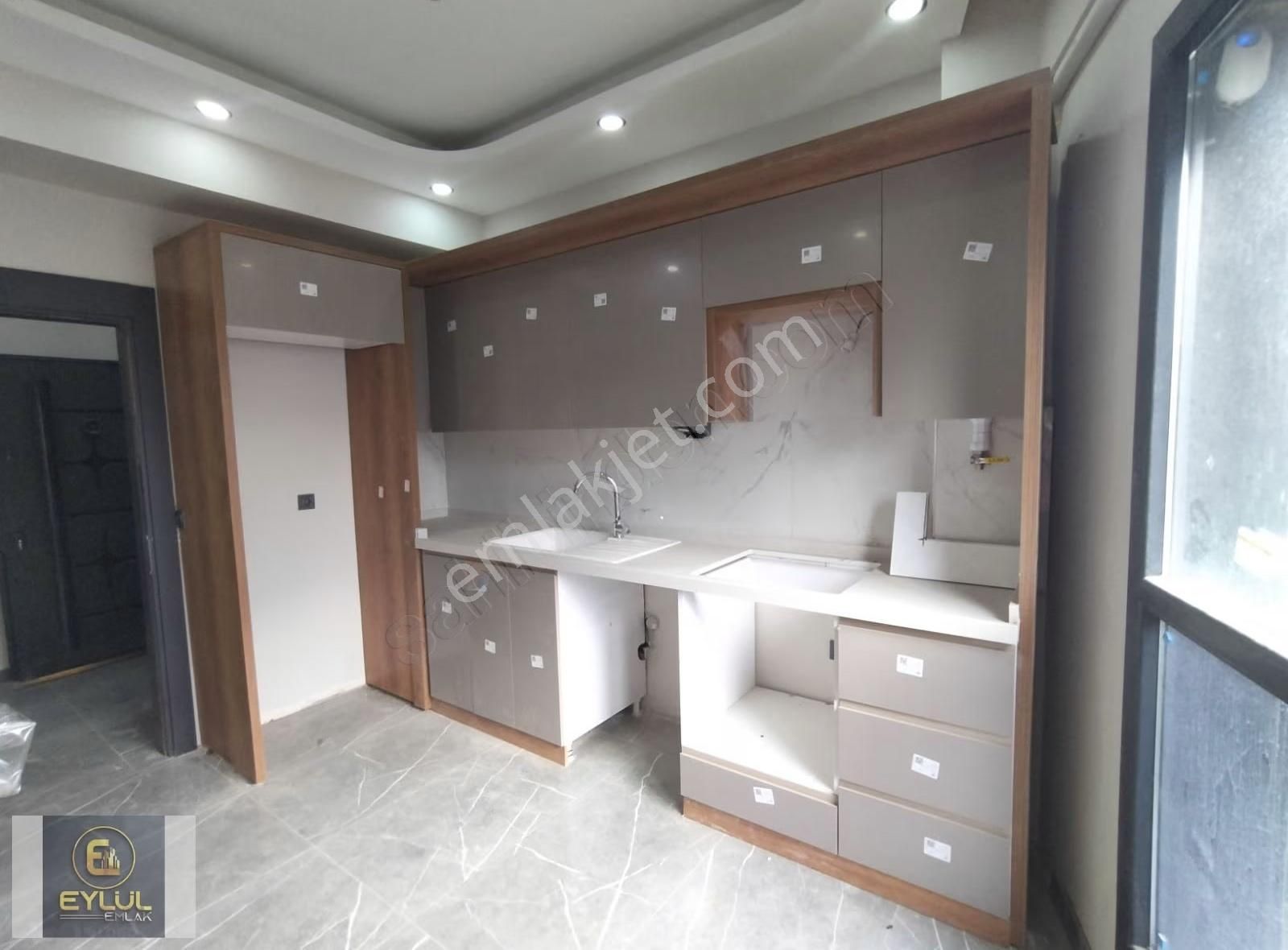 Balıkesir Burhaniye Hürriyet Mahallesi Nde 2+1 Dairemiz Satılıkt - Görsel 15