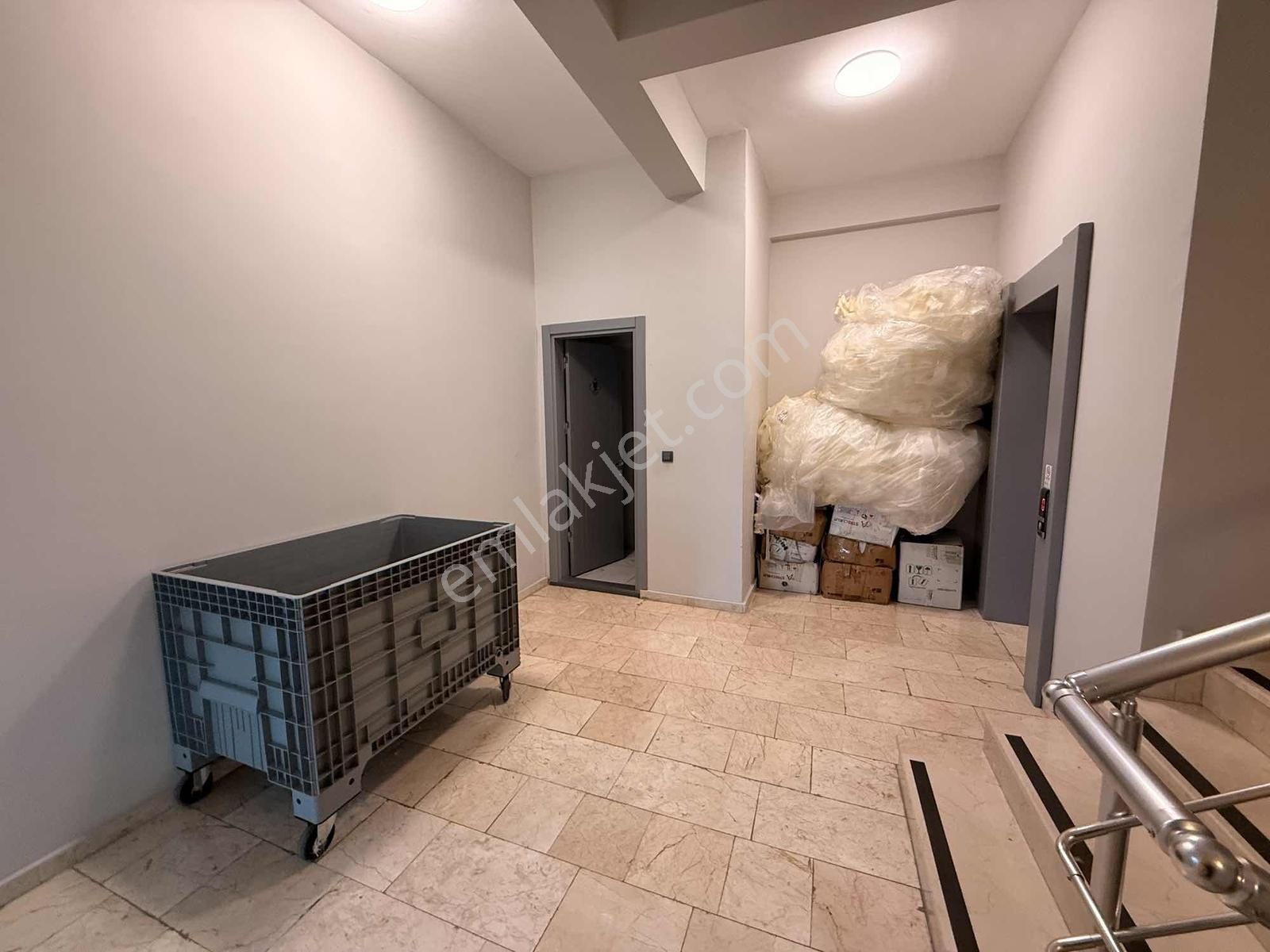 Bm Real Estate Bursa Merkez'de Satılık 4 Katlı Komple Bina - Görsel 30