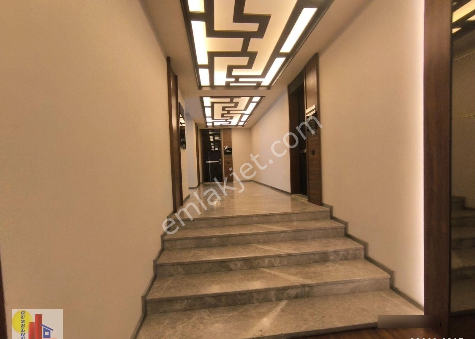 Mustafa Kemal Mahallesinde Ön Cephe Şık Ofis - Görsel 34