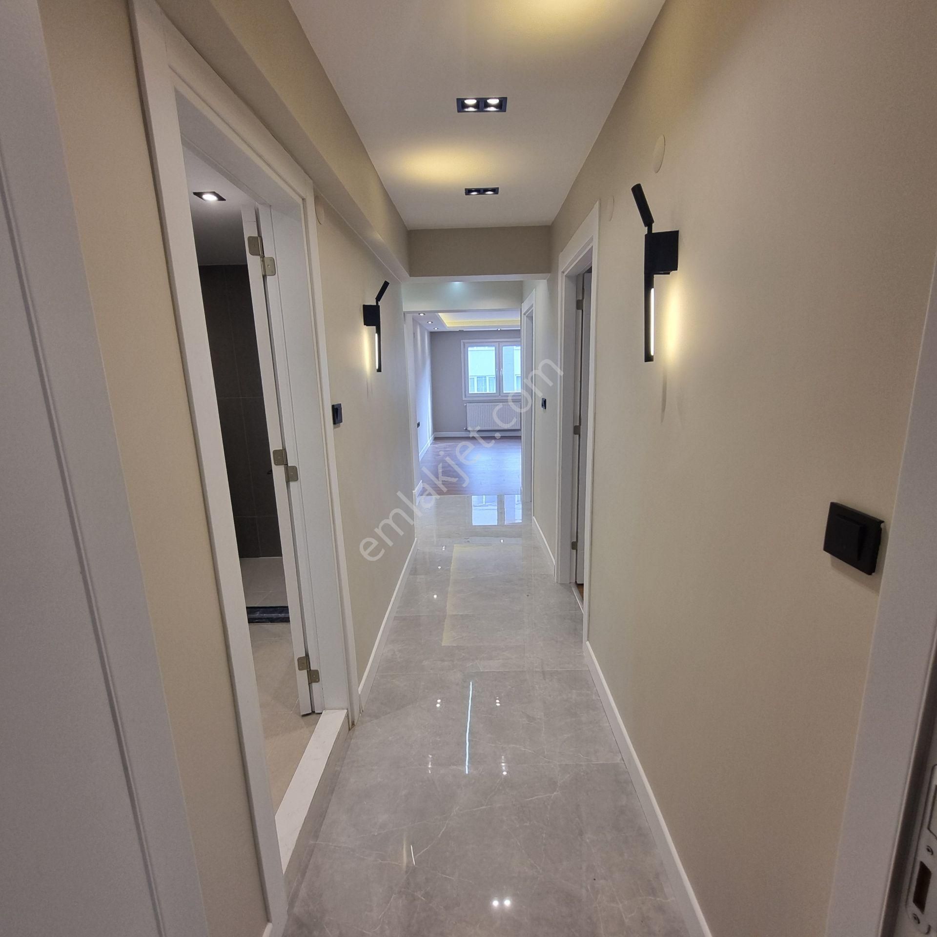 Bostanlı Mah. Ebeveyn Banyolu, Lüks Tadilatlı, Satılık 3+1 Daire - Görsel 27