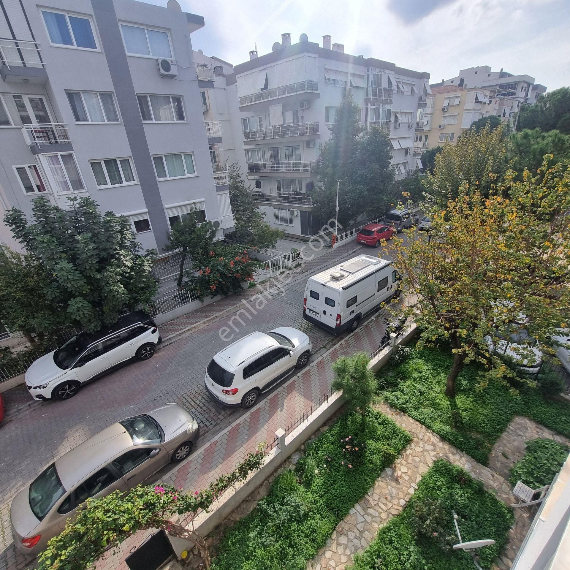 Bostanlı Mah. Ebeveyn Banyolu, Lüks Tadilatlı, Satılık 3+1 Daire - Görsel 32