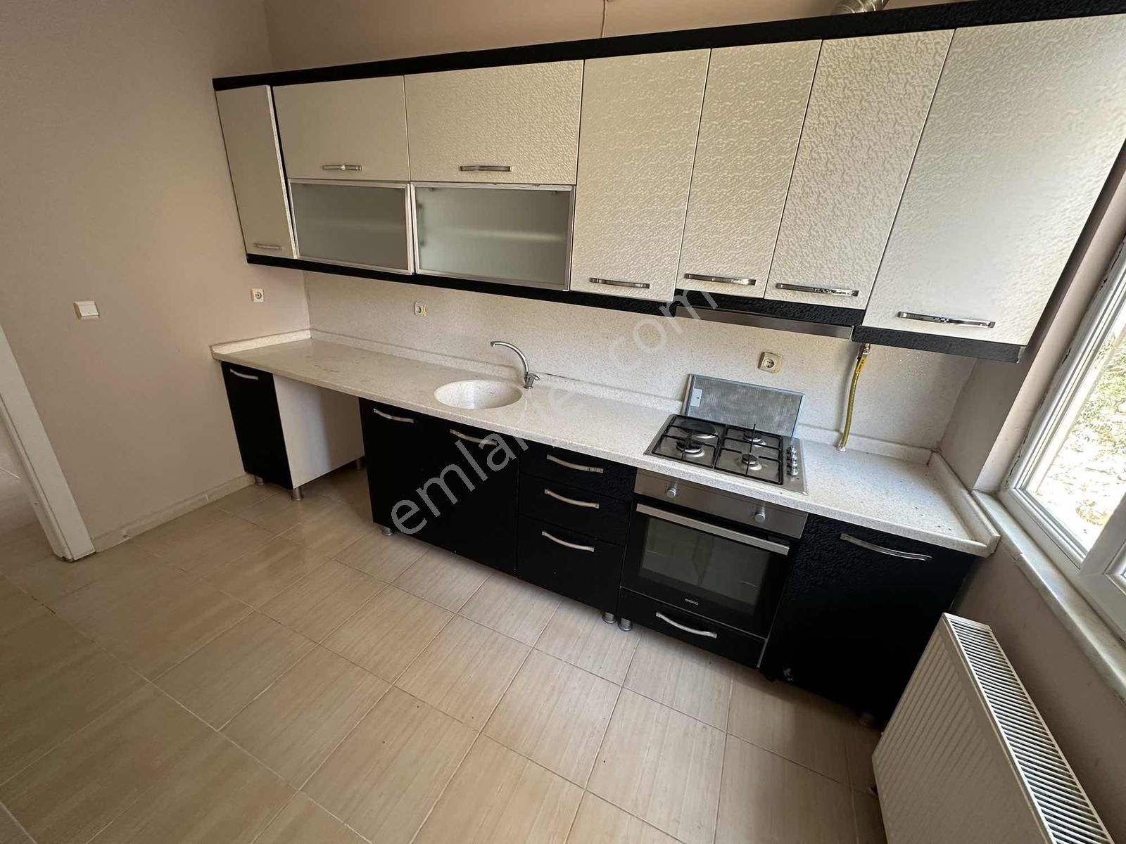 Sürer Emlak`tan Acil Satılık 2 Adet 3+1 Yatırımlık Daire