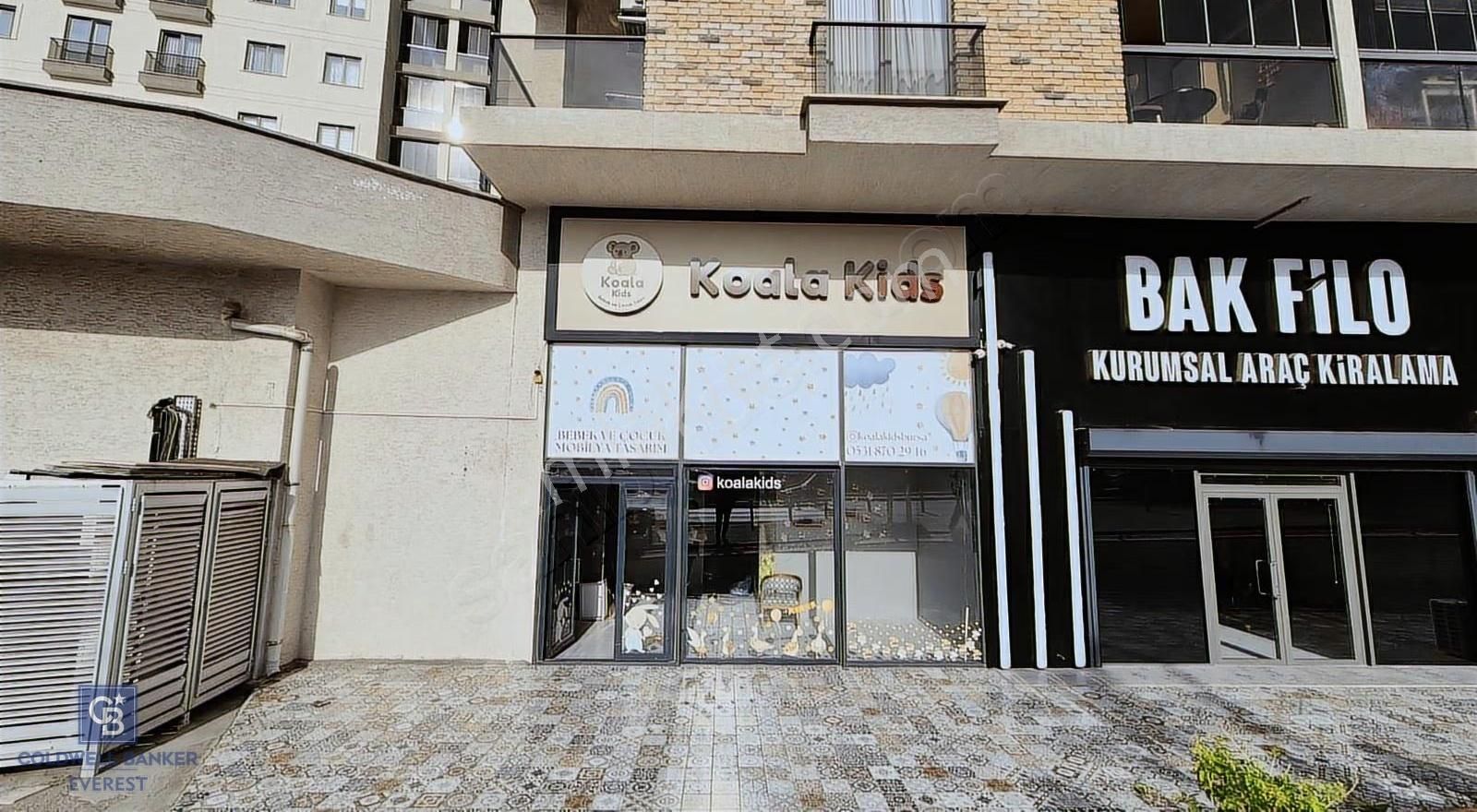 Ata Bulvarında Kullanışlı Kiralık Dükkan - Görsel 4