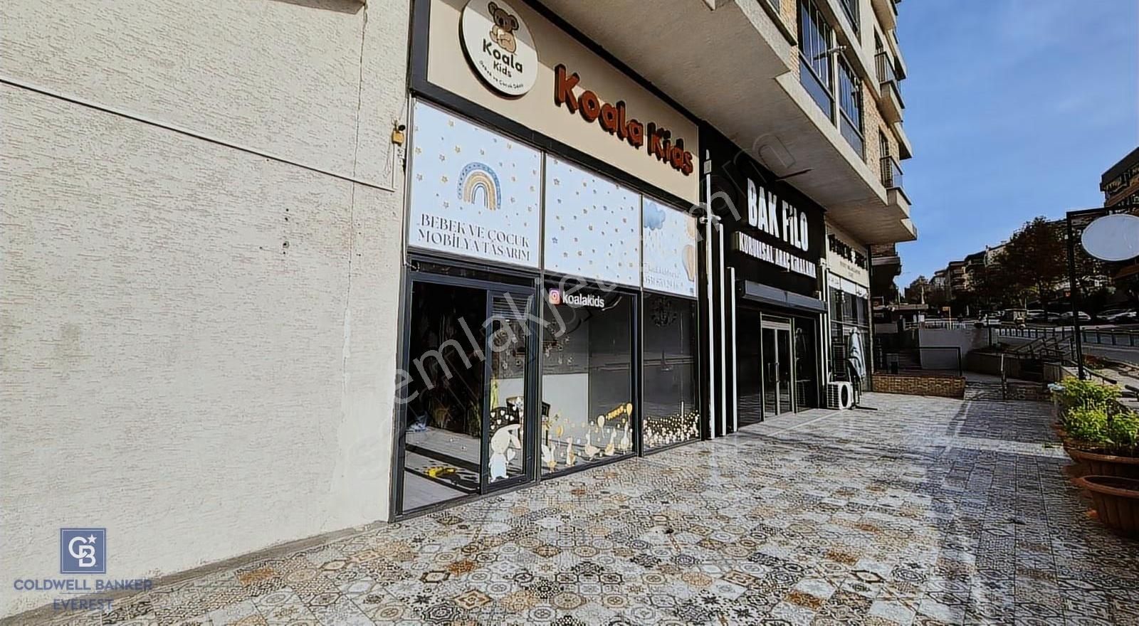 Ata Bulvarında Kullanışlı Kiralık Dükkan - Görsel 7