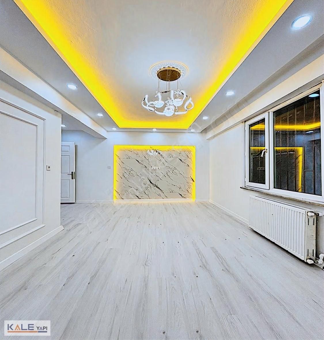 Avm & Üniversite & Belediye & Cadde Üzeri Satılık Fırsat Daire