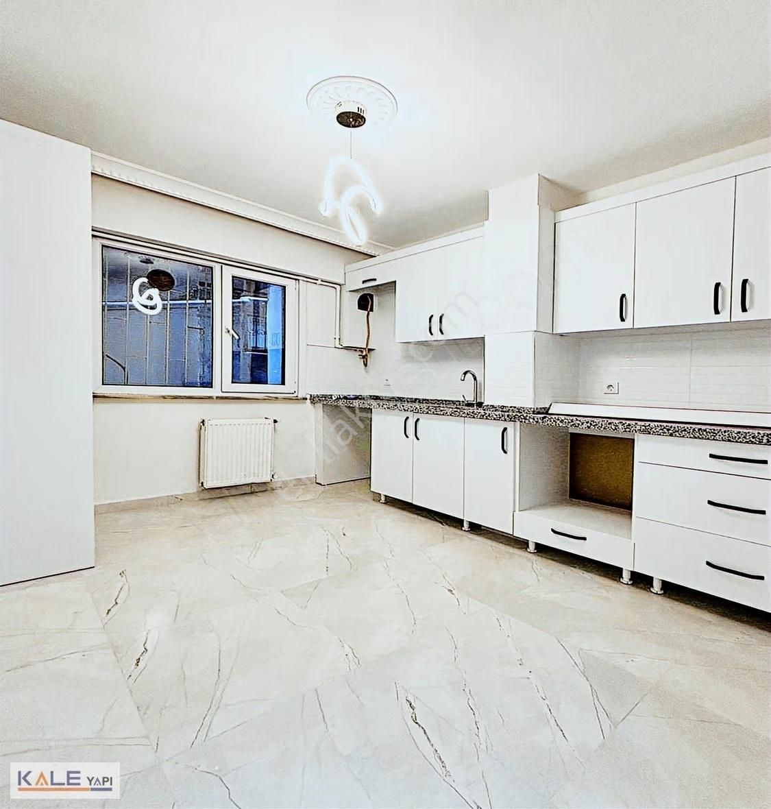 Avm & Üniversite & Belediye & Cadde Üzeri Satılık Fırsat Daire - Görsel 14