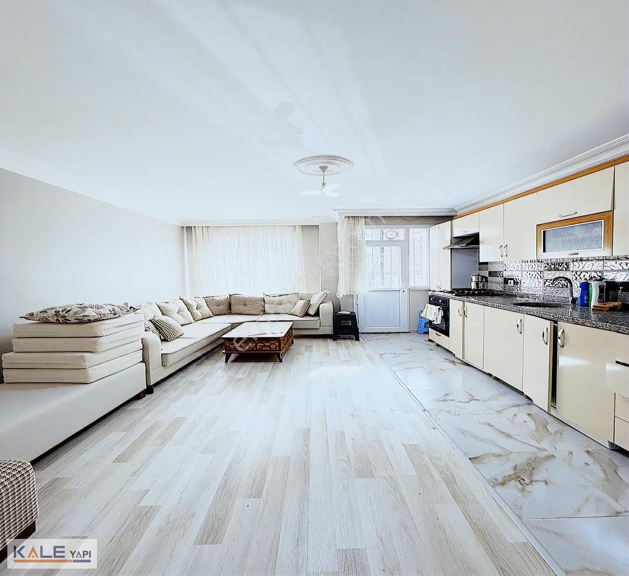 Satılık Boş 2+1 Balkonlu Krediye Uygun İskanlı Daire - Görsel 3