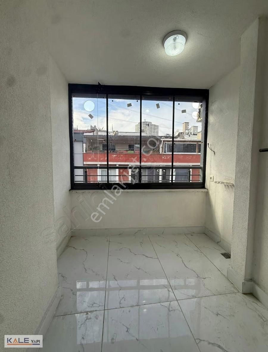 Metrobüse Yakın Sıfır Lüks Arakat Daire - Görsel 28