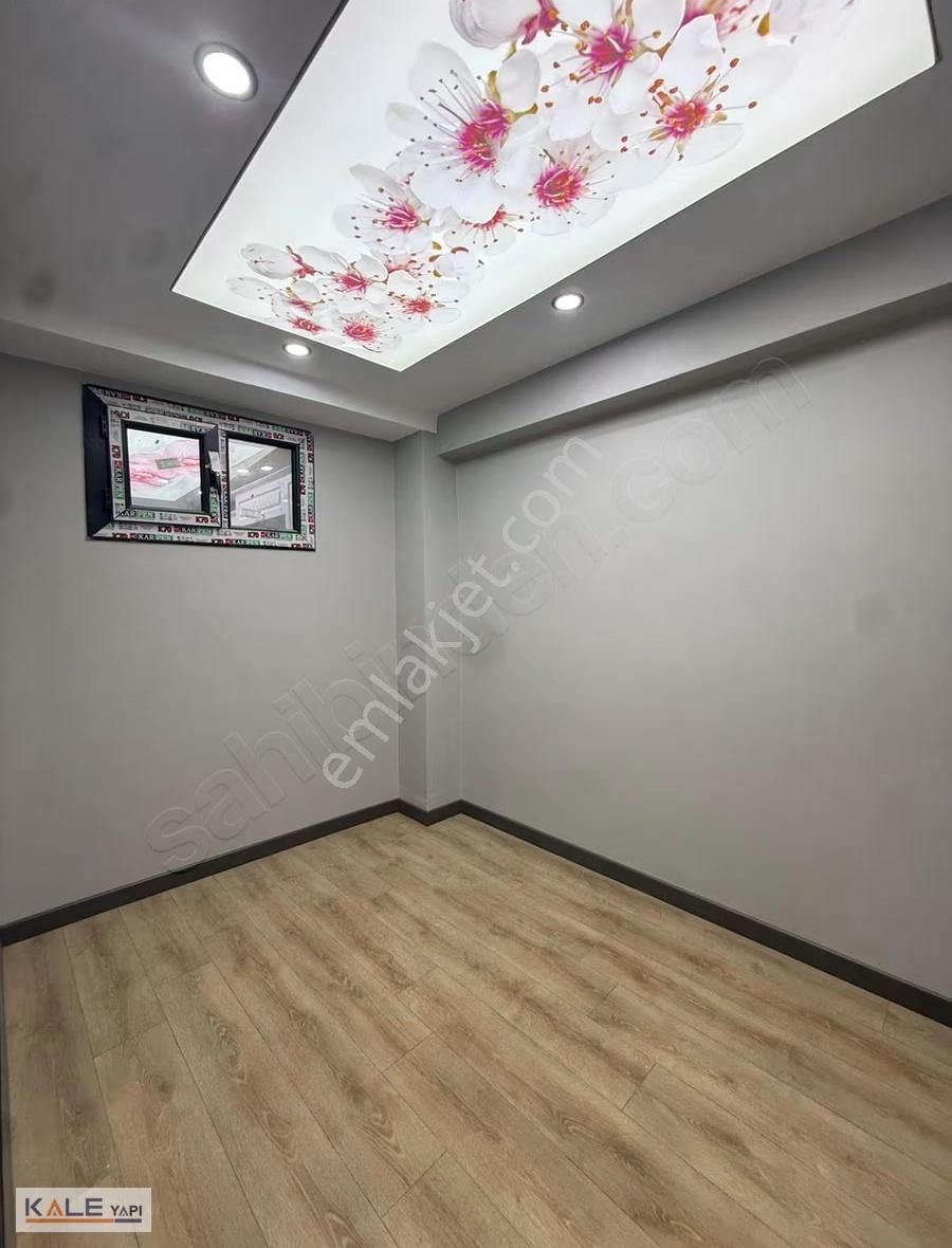 Metrobüse Yakın Sıfır Lüks Arakat Daire - Görsel 16